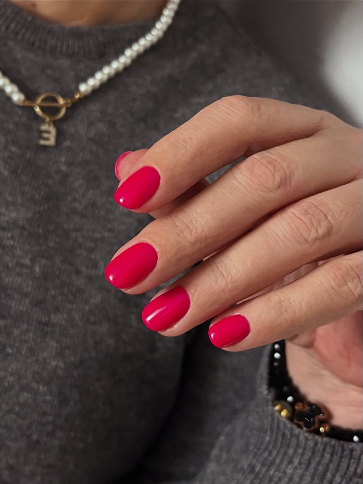 Vibrant Hot Pink Glossy Oval Nails