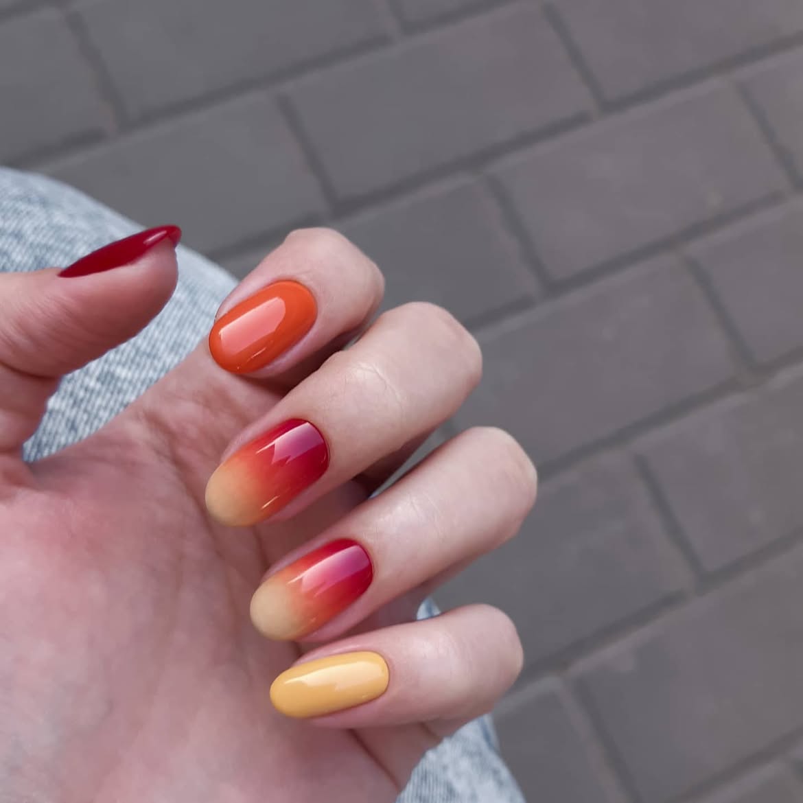 Warm Ombre Sunset Oval Nails