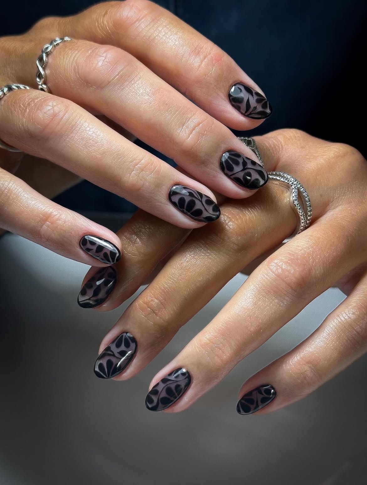 Abstract Black Swirl Ovals