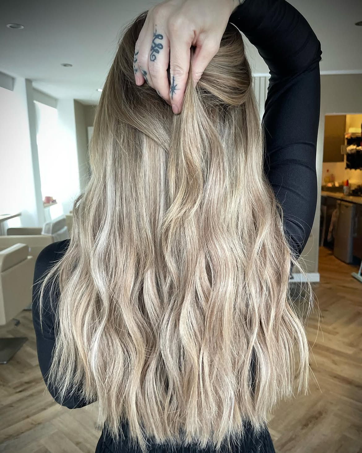 Beachy Blonde Waves With Subtle Face Framing