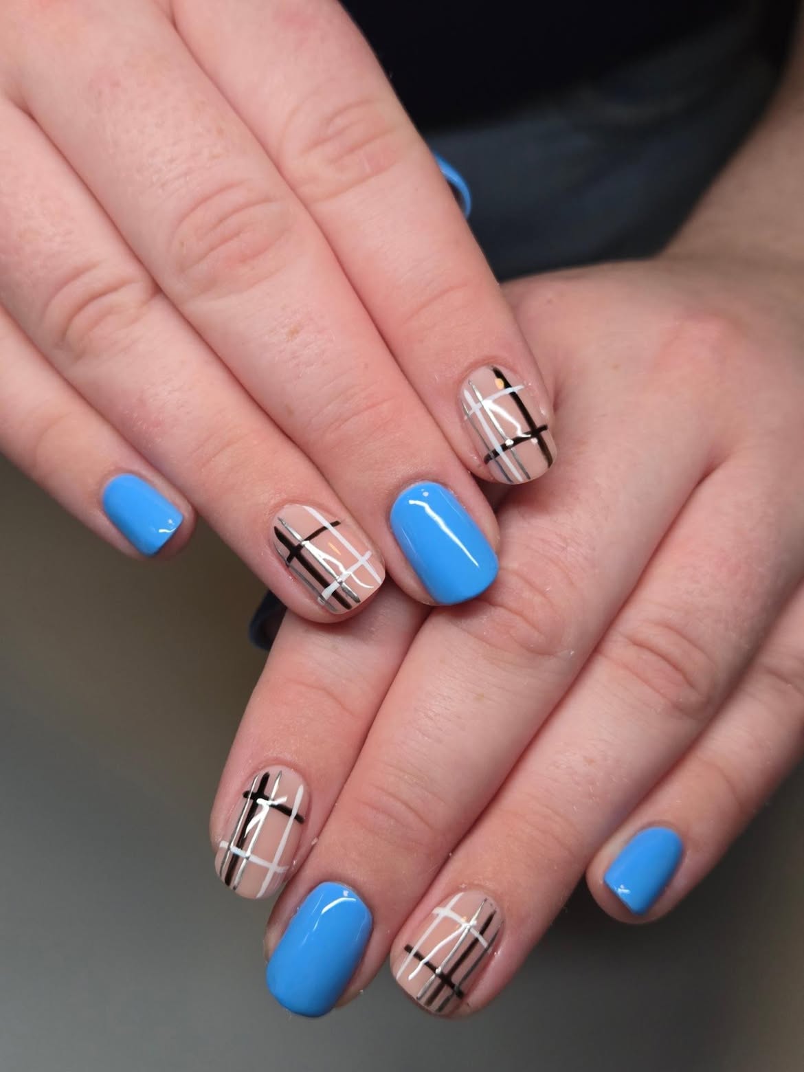Blue Sky Plaid French Tip Nails