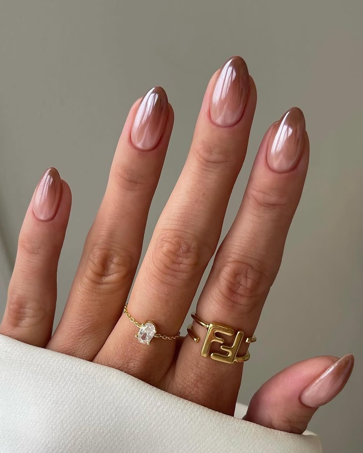 Chocolate Ombre Almond Glossy Nails