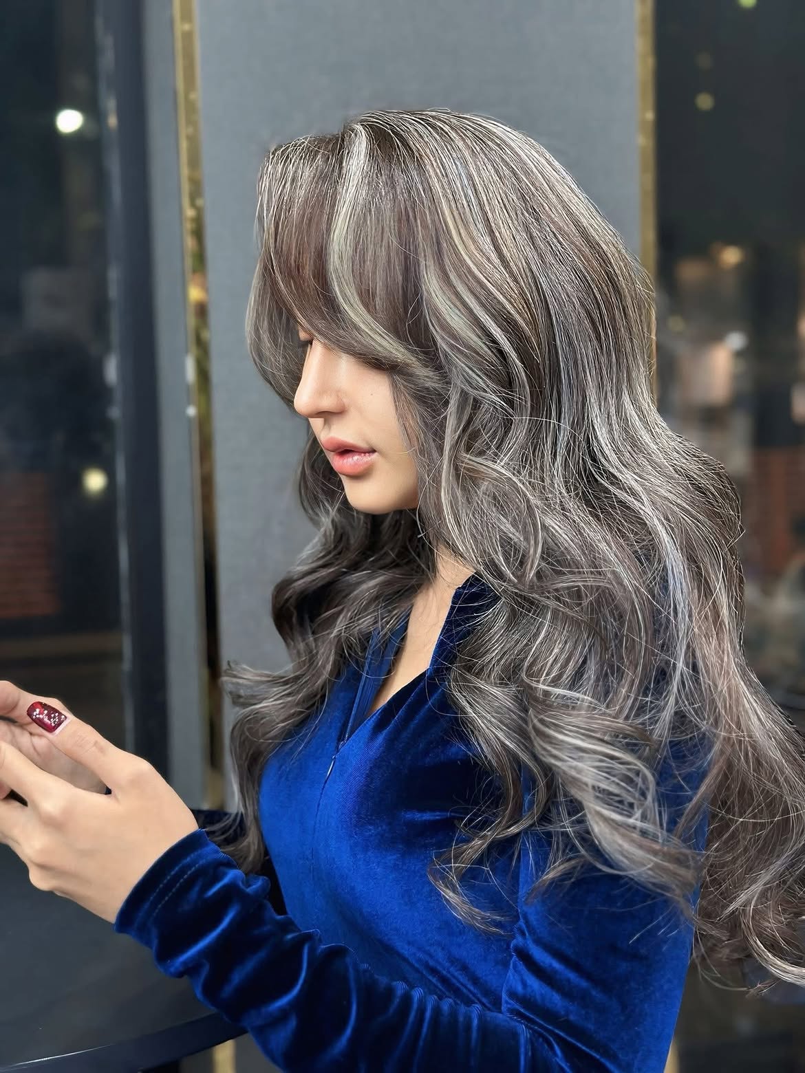 Cool Ash Blonde Balayage With Soft Waves