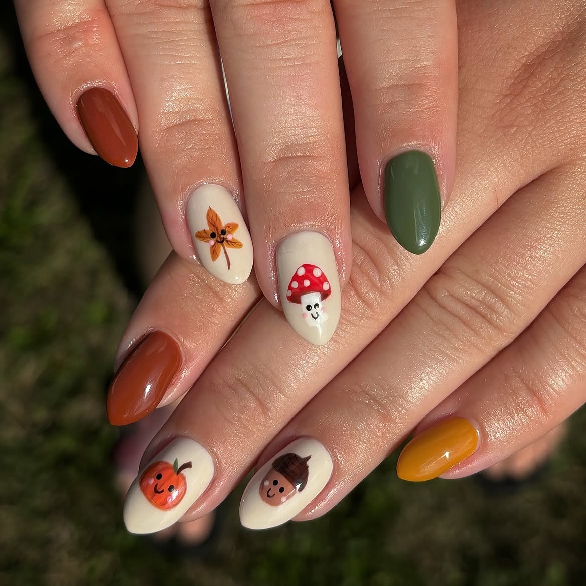 Cute Fall Cartoon Characters Almond Nails
