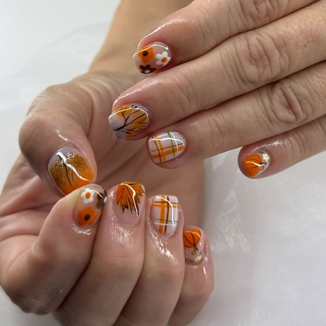 Cute Fall Leaf and Plaid Nail Art