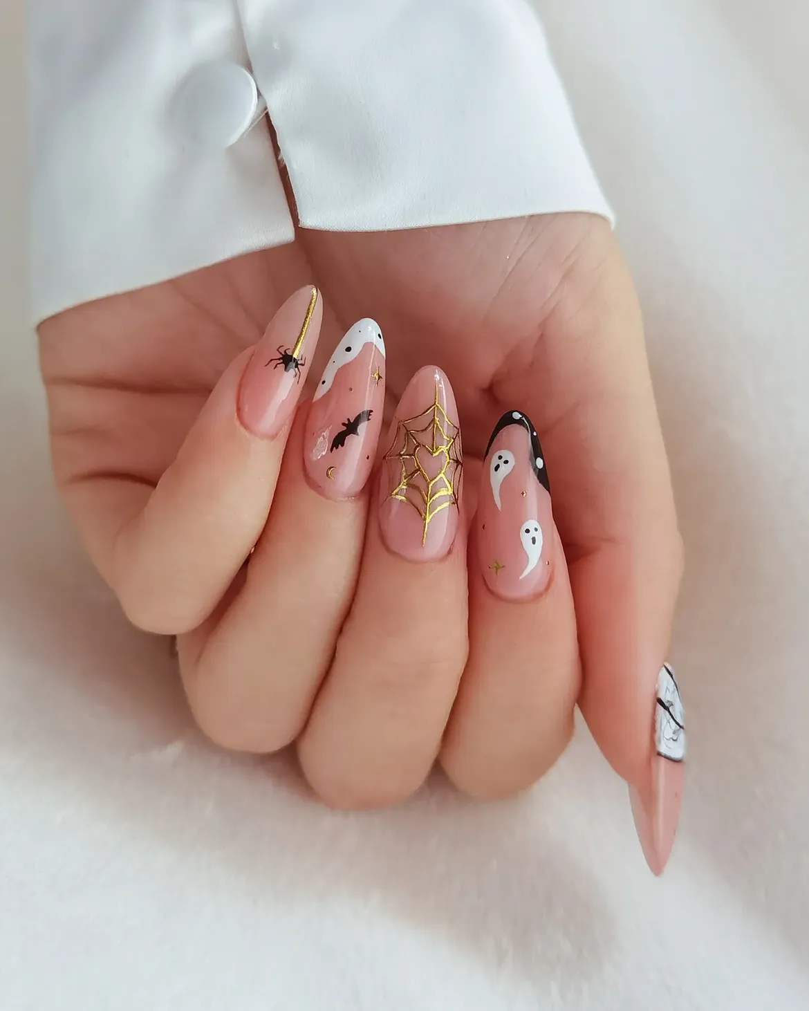 Cute Ghost Spiderweb Halloween Almond Nails
