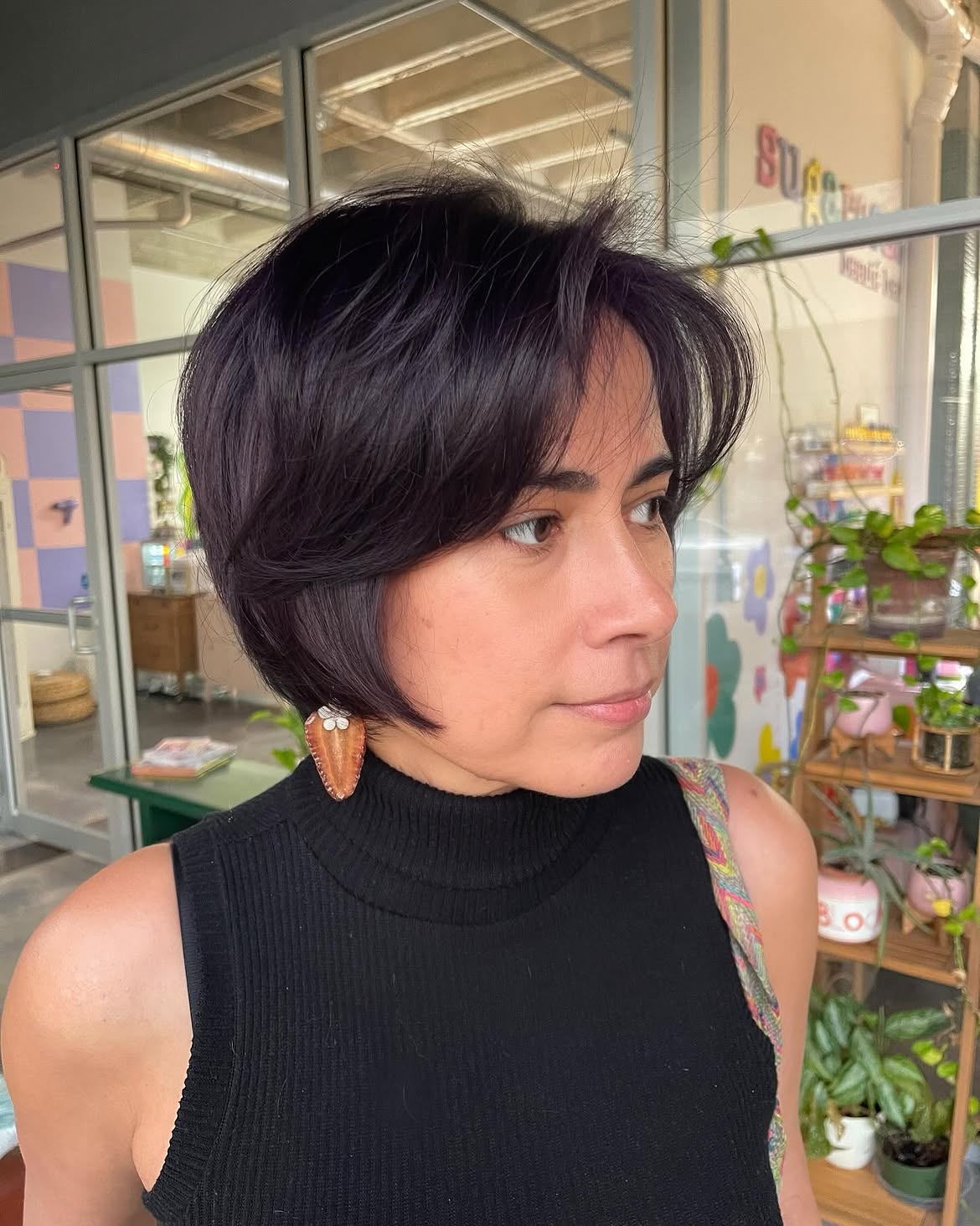 Deep Indigo Pixie Bob With Wispy Bangs