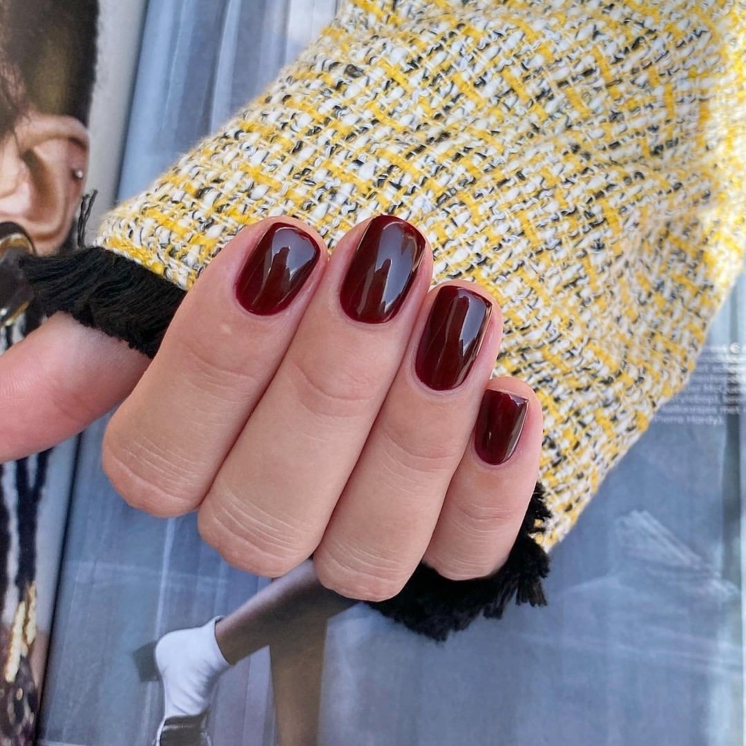 Deep Wine Red High Gloss Short Squoval Nails