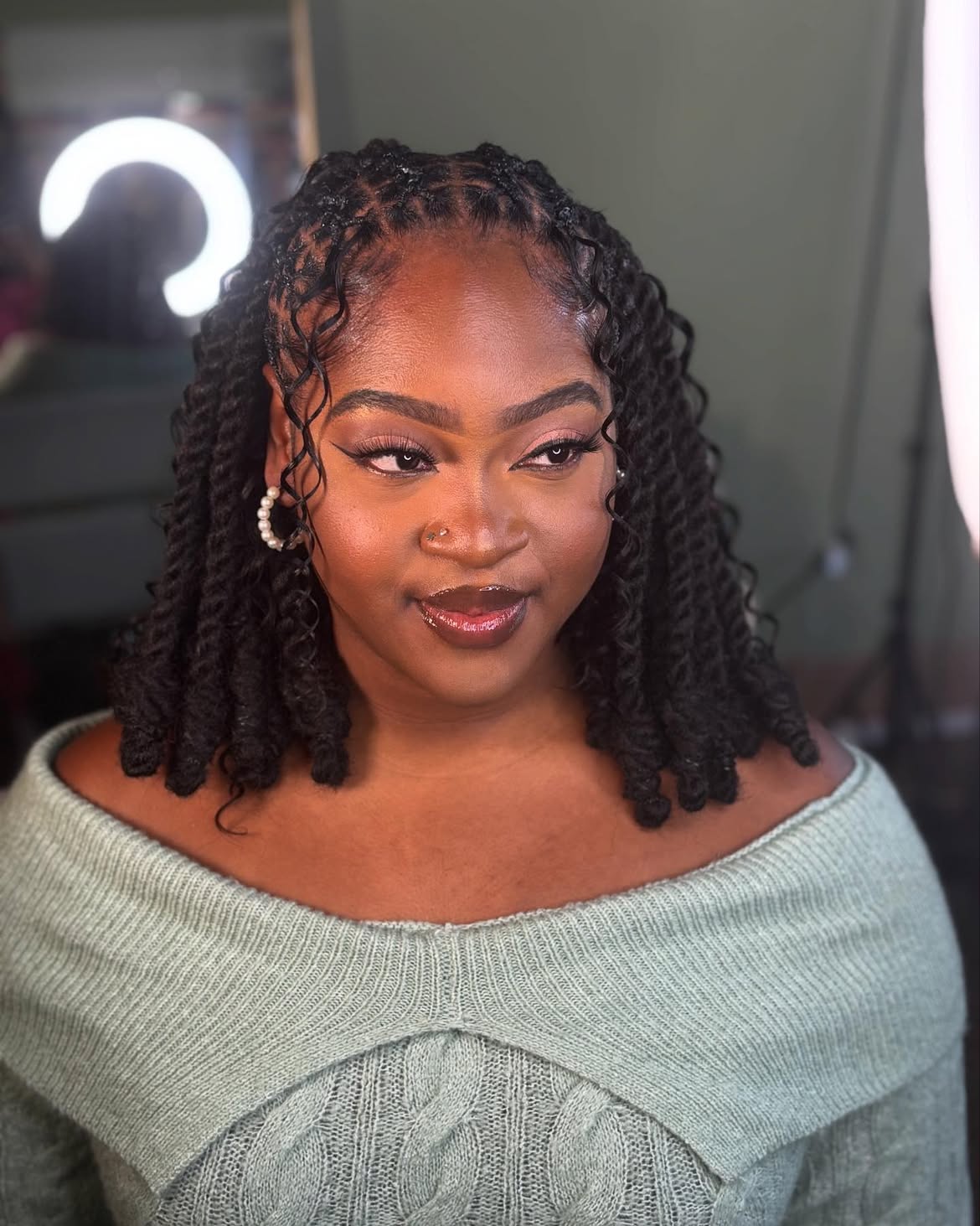Defined Spring Twists With Curly Ends