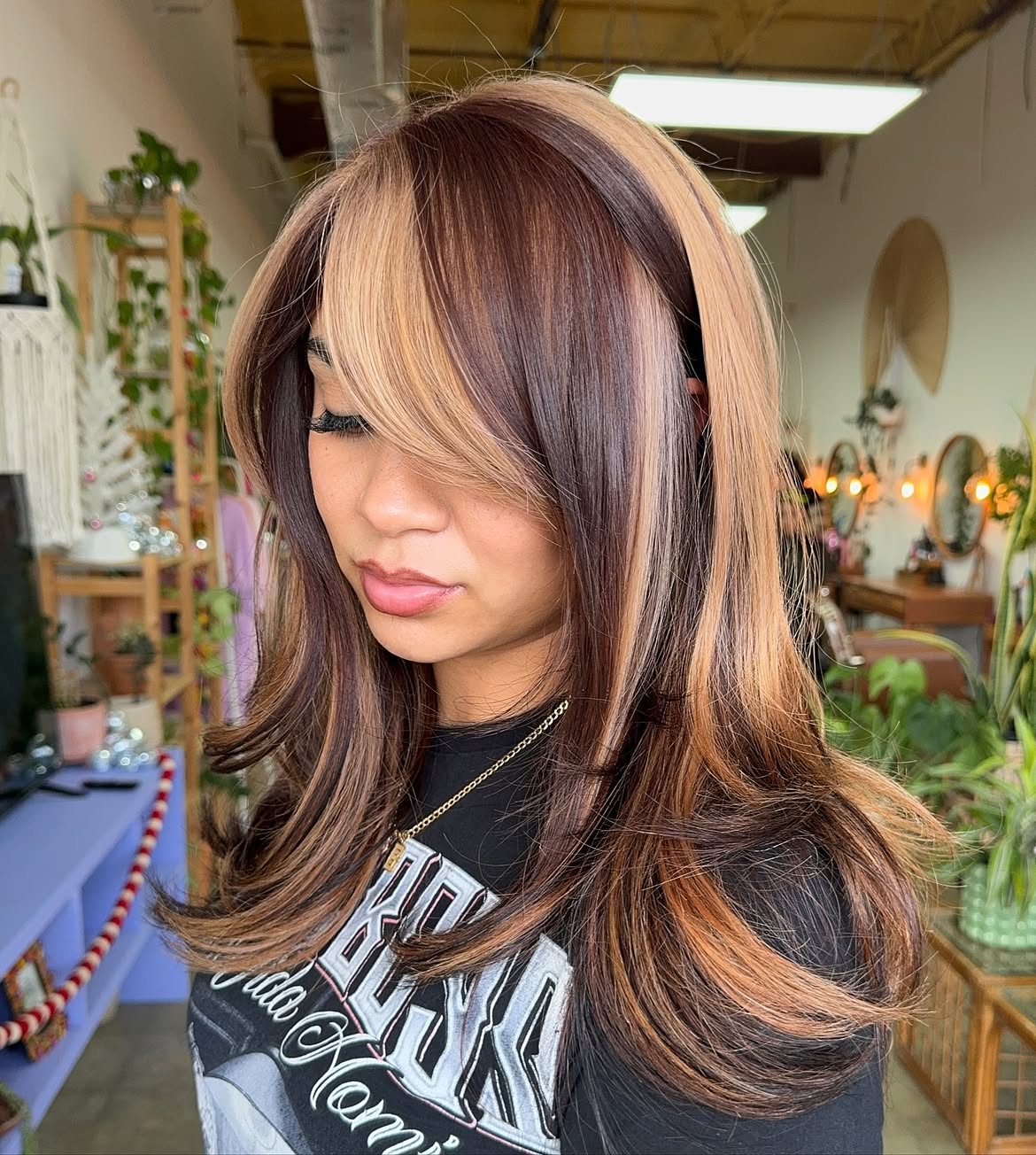 Dimensional Brunette With Contrast Side Swept Bangs
