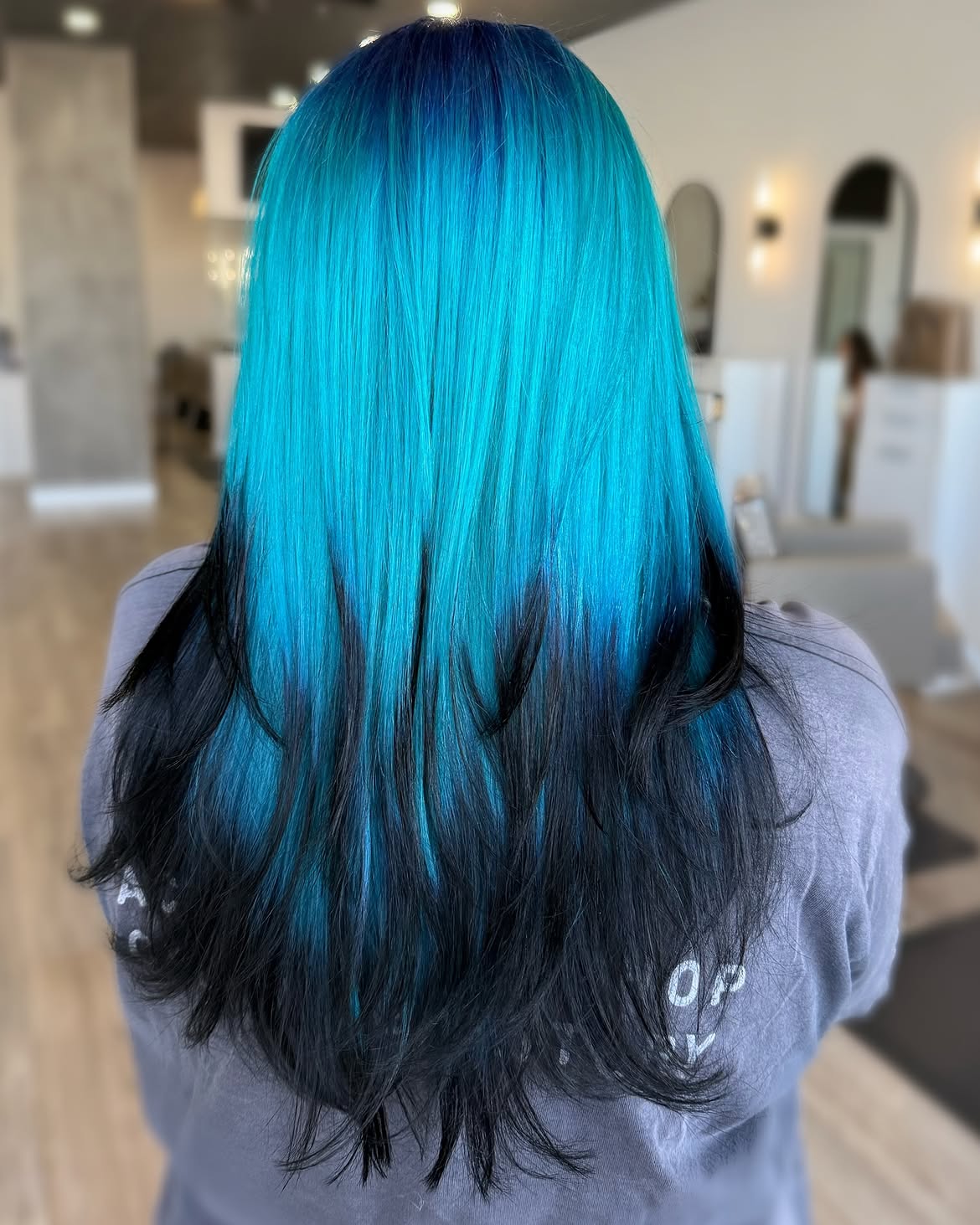 Electric Blue And Jet Black Color Melt