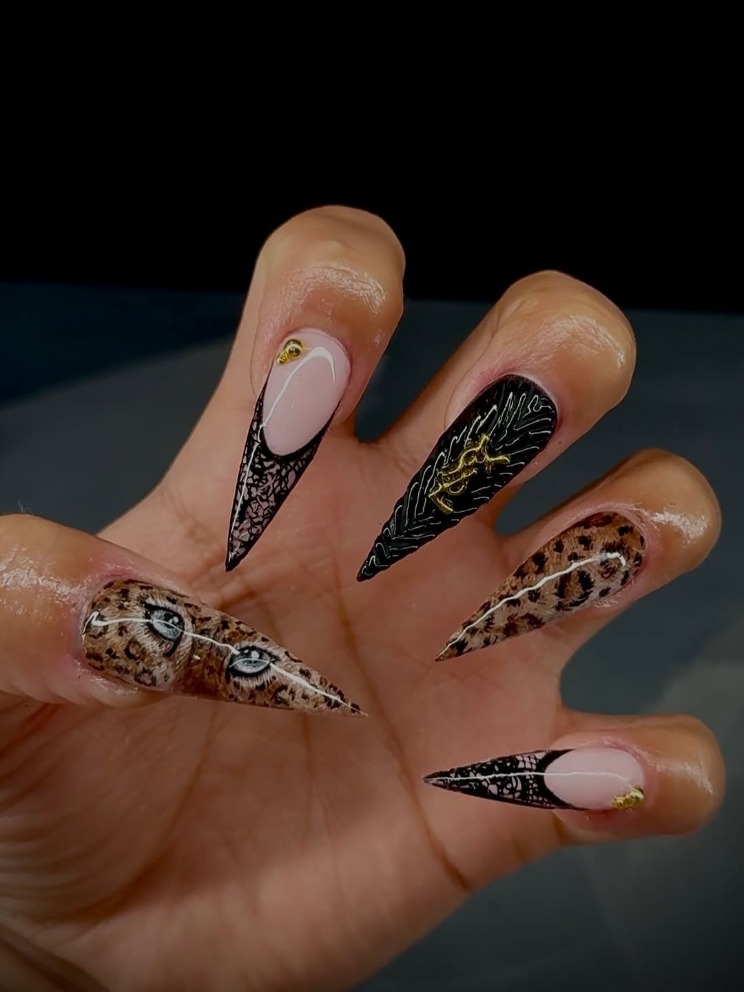Exotic Leopard Eyes & Lace Stiletto Nails