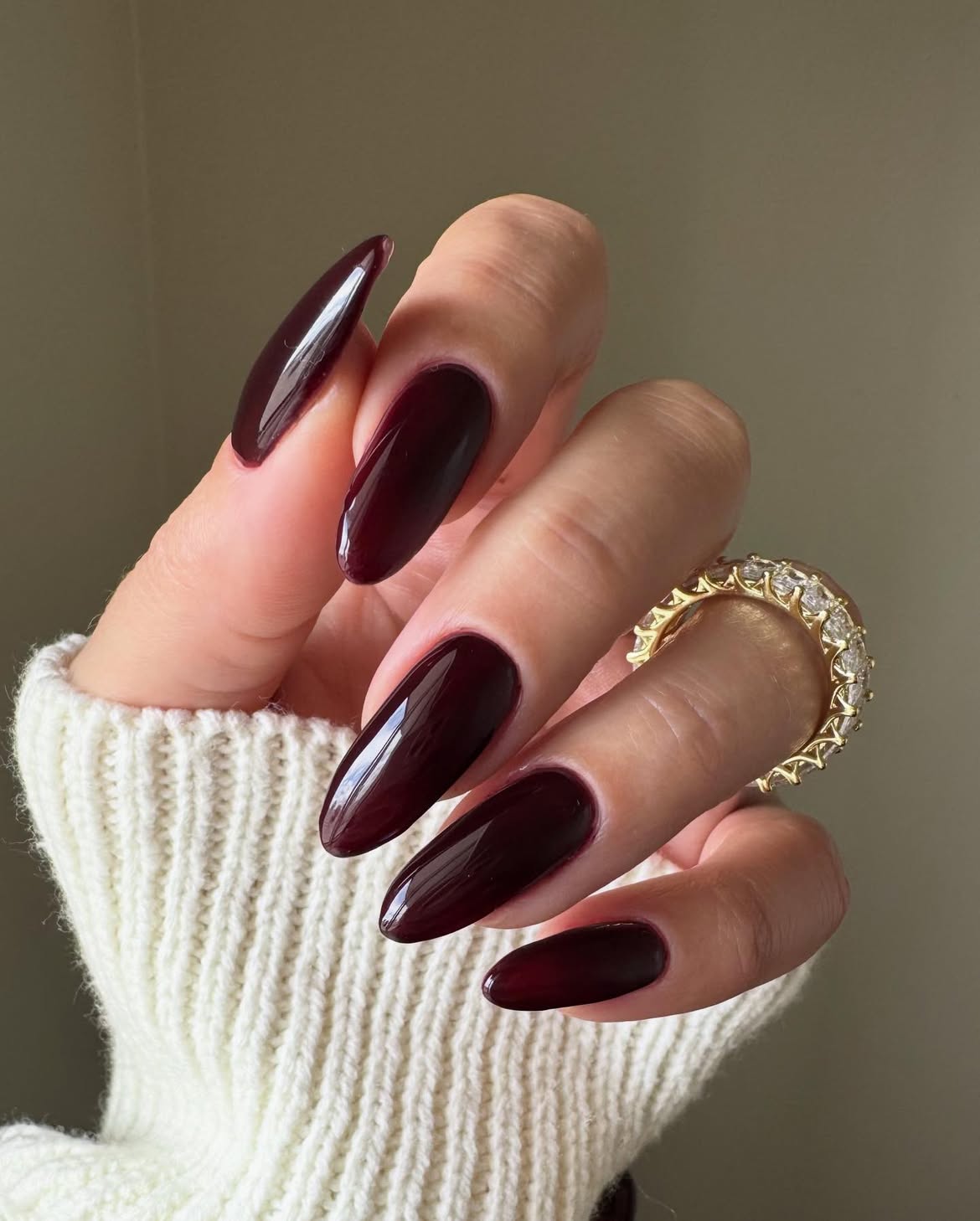 Glossy Deep Burgundy Stiletto Nails
