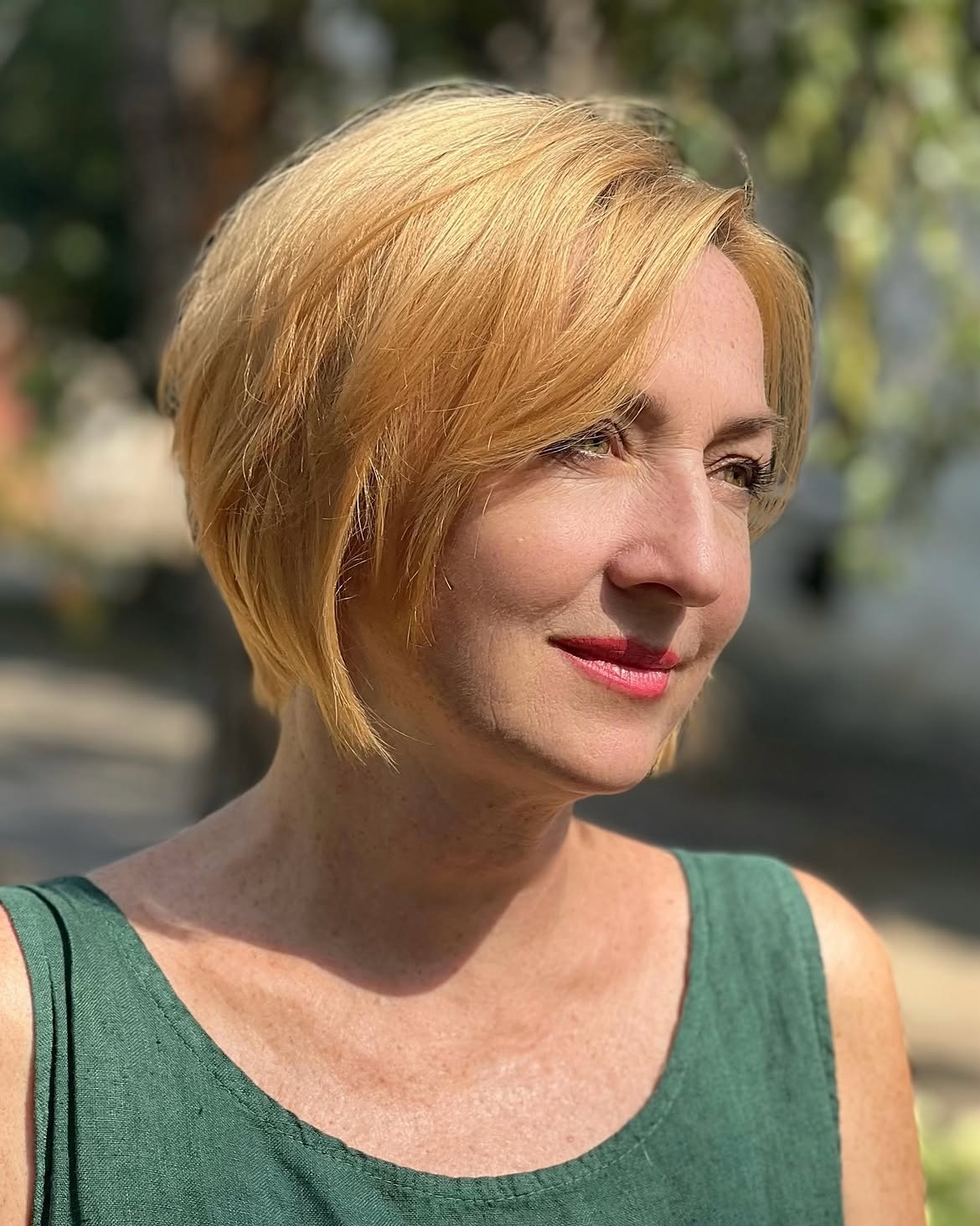Golden Blonde Pixie Bob With Subtle Layers