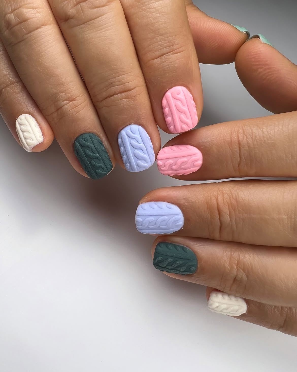 Matte Cable Knit Sweater Nails with Pastel Shades