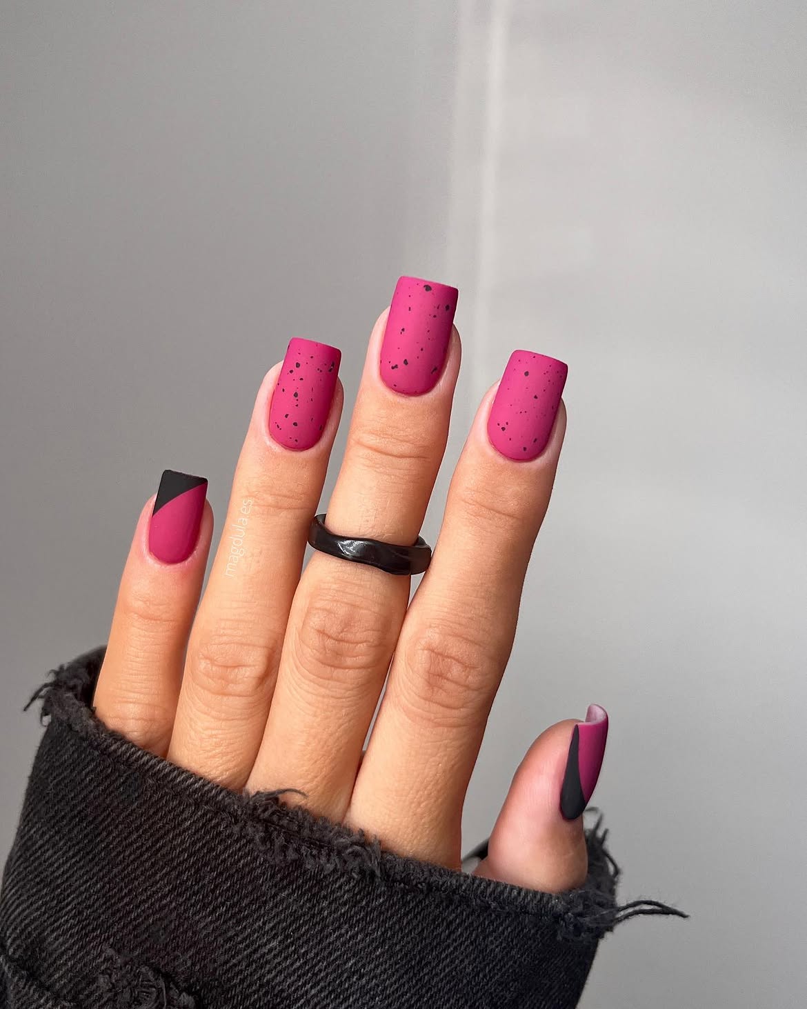Matte Raspberry Speckle Square Nails