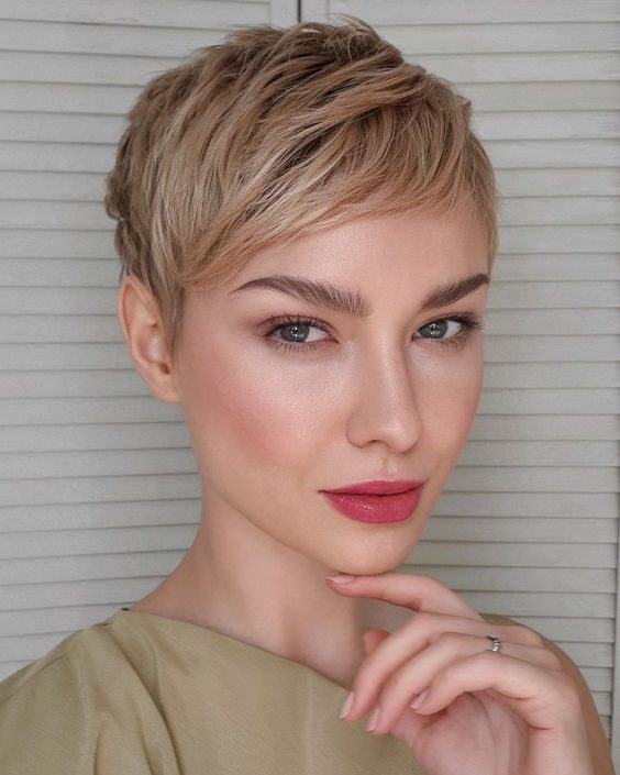 Piecey Pixie Cut With Honey Blonde Highlights