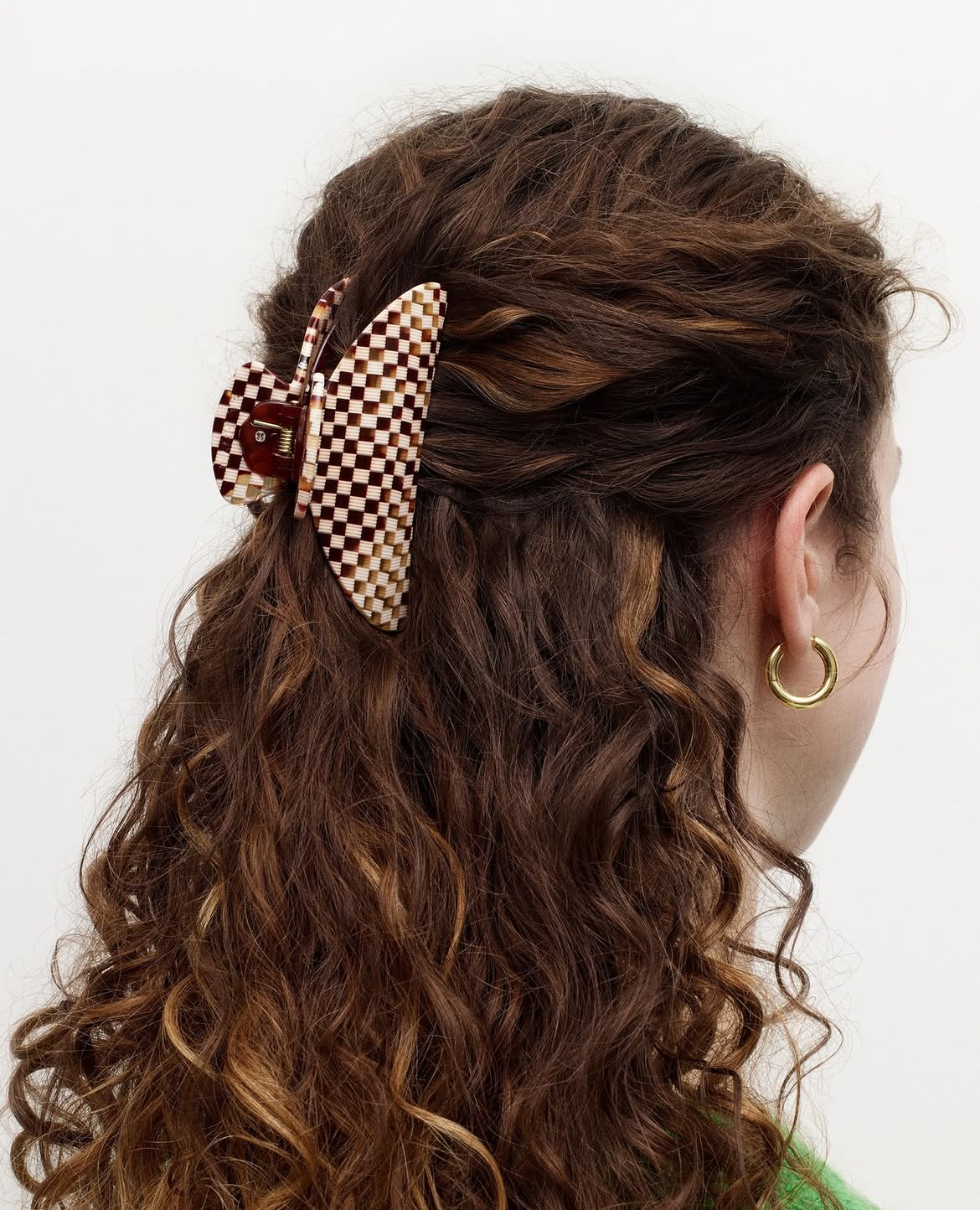 Retro Checkered Claw Clip With Textured Curls
