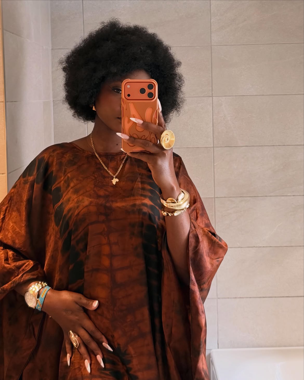 Rounded Afro With Defined Natural Volume