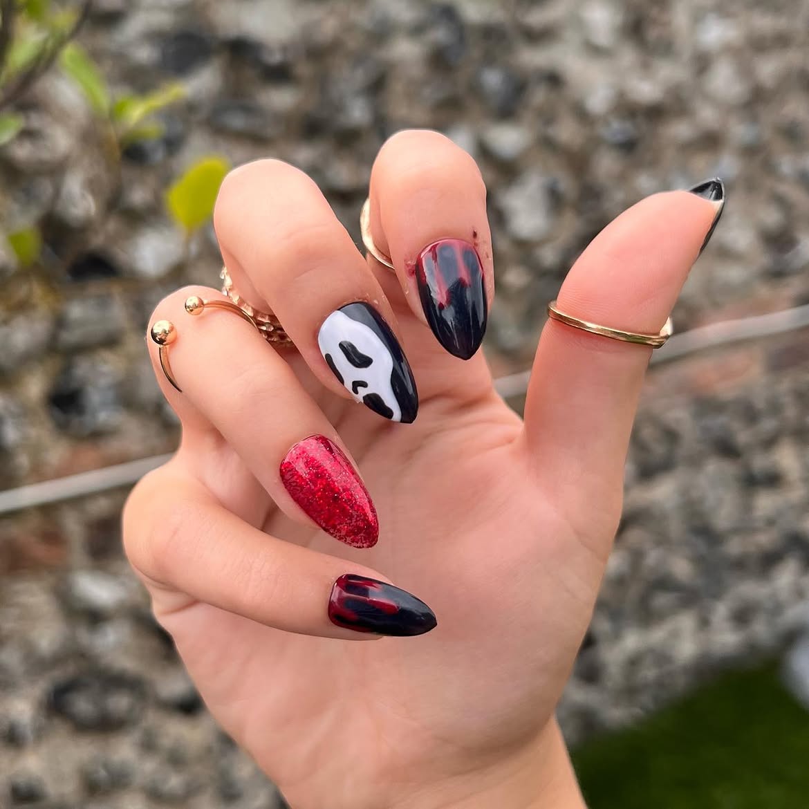 Scream Ghost Face Halloween Almond Nails