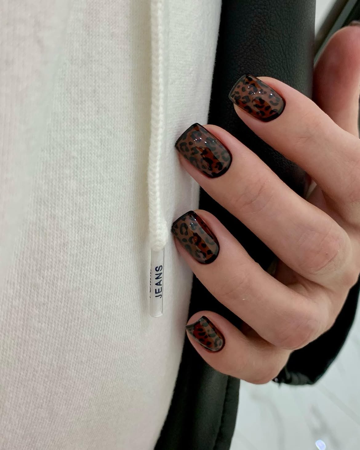 Sheer Leopard Print Glossy Nails