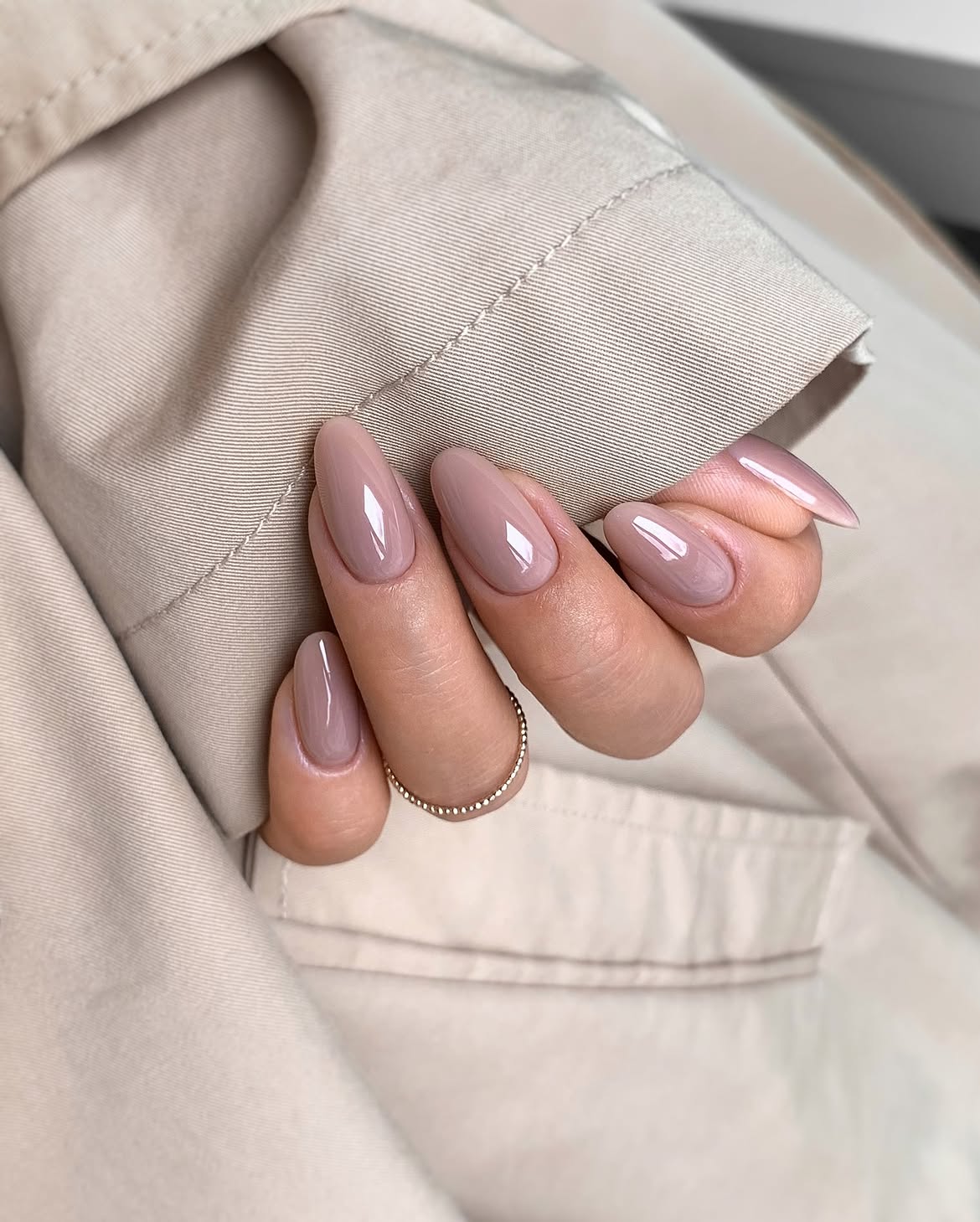 Sophisticated Mauve Nude Almond Nails