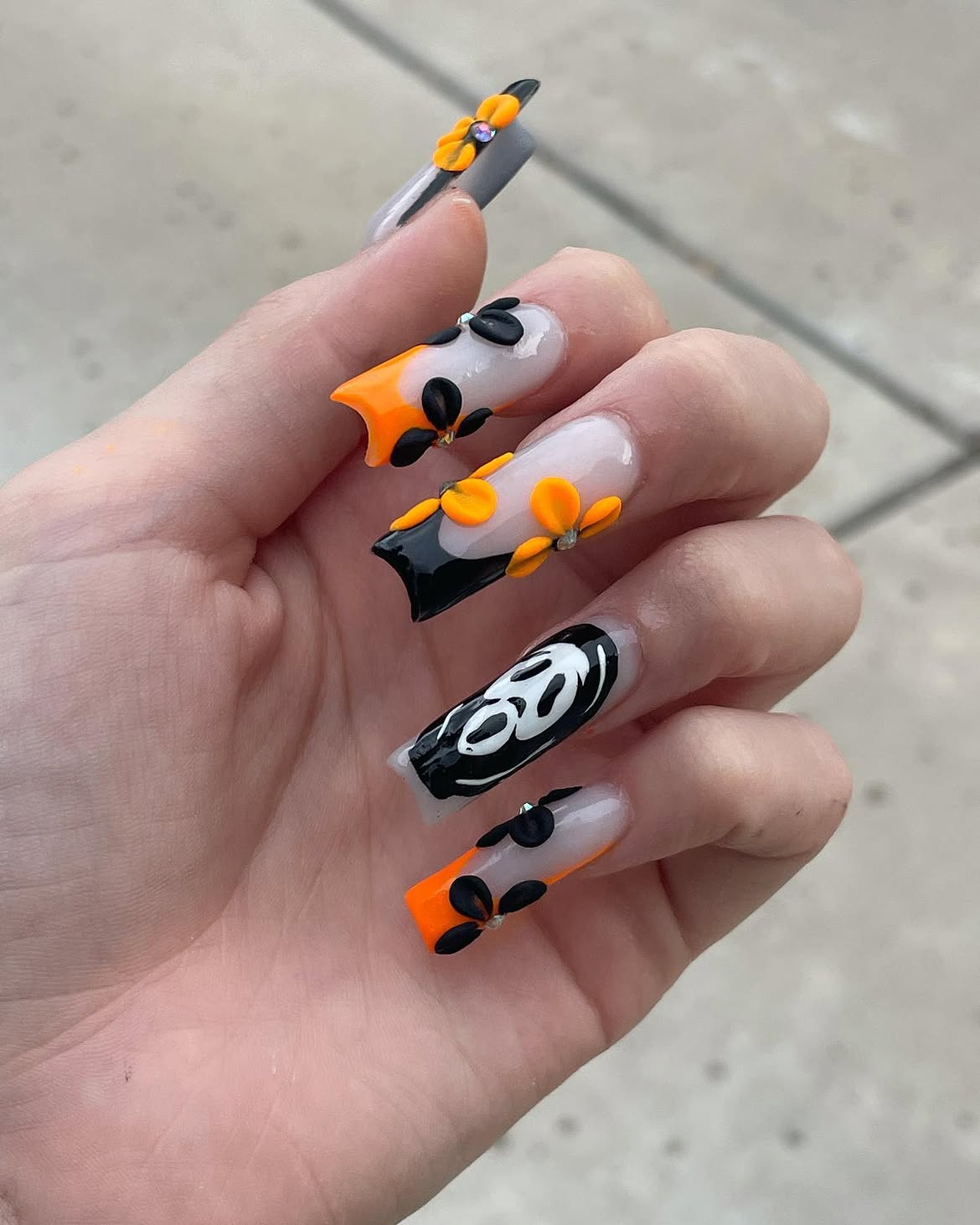 Spooky Ghost & Floral Halloween Coffin Nails