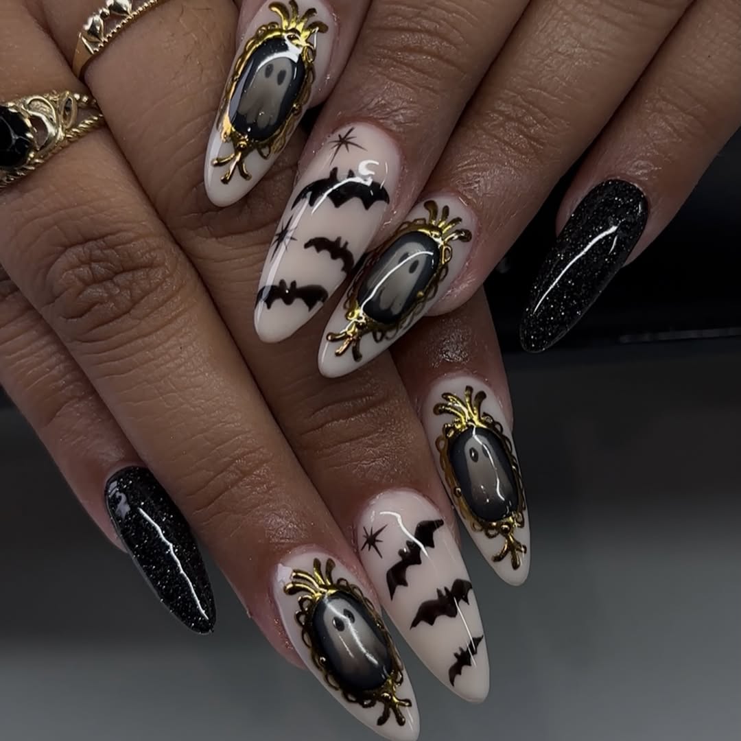 Spooky Ghost Mirror Halloween Coffin Nails