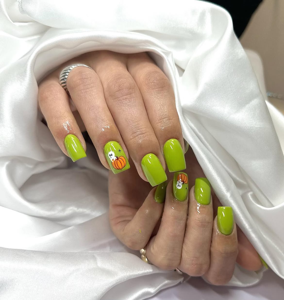 Spooky Ghost Pumpkin Halloween Nail Art