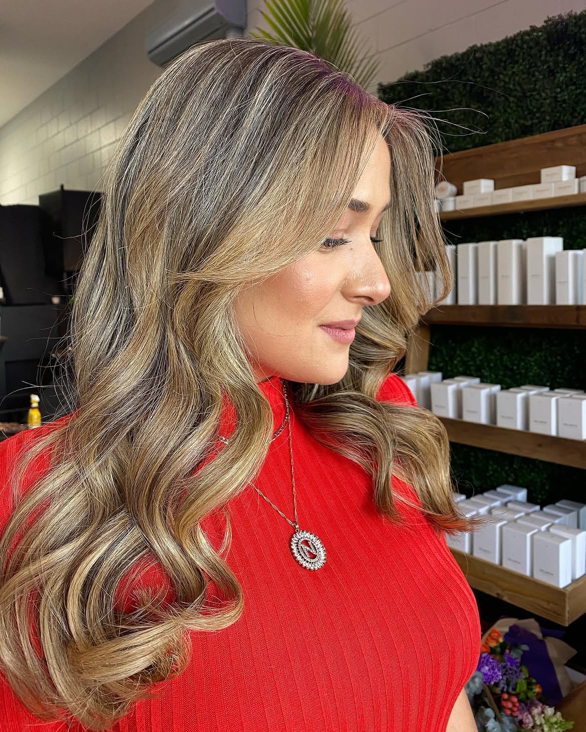 Sun-Kissed Honey Blonde Balayage Waves