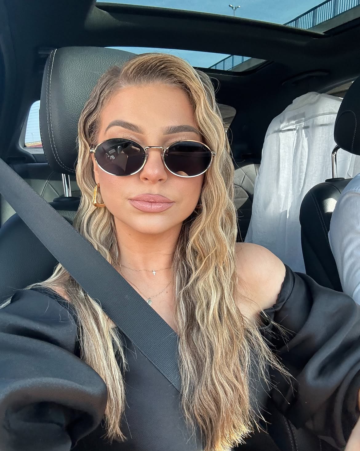 Sun Kissed Wet Look Waves With Deep Side Part