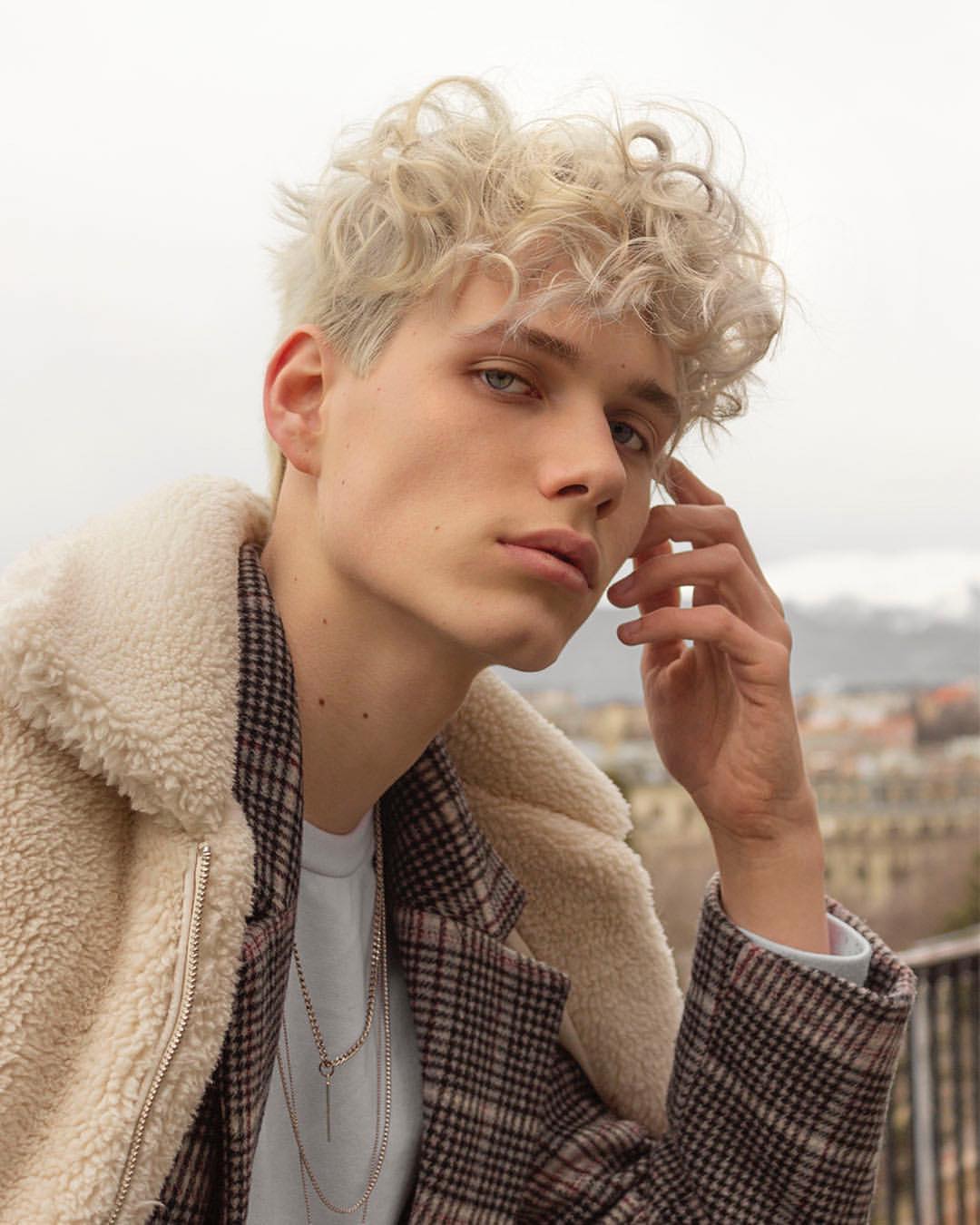 Textured Platinum Blonde Curls