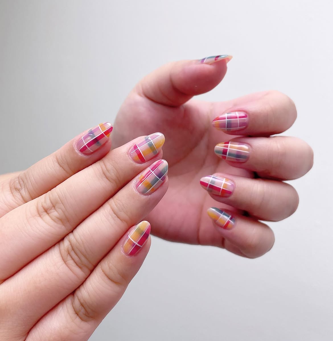 Vibrant Plaid Jelly Almond Nails
