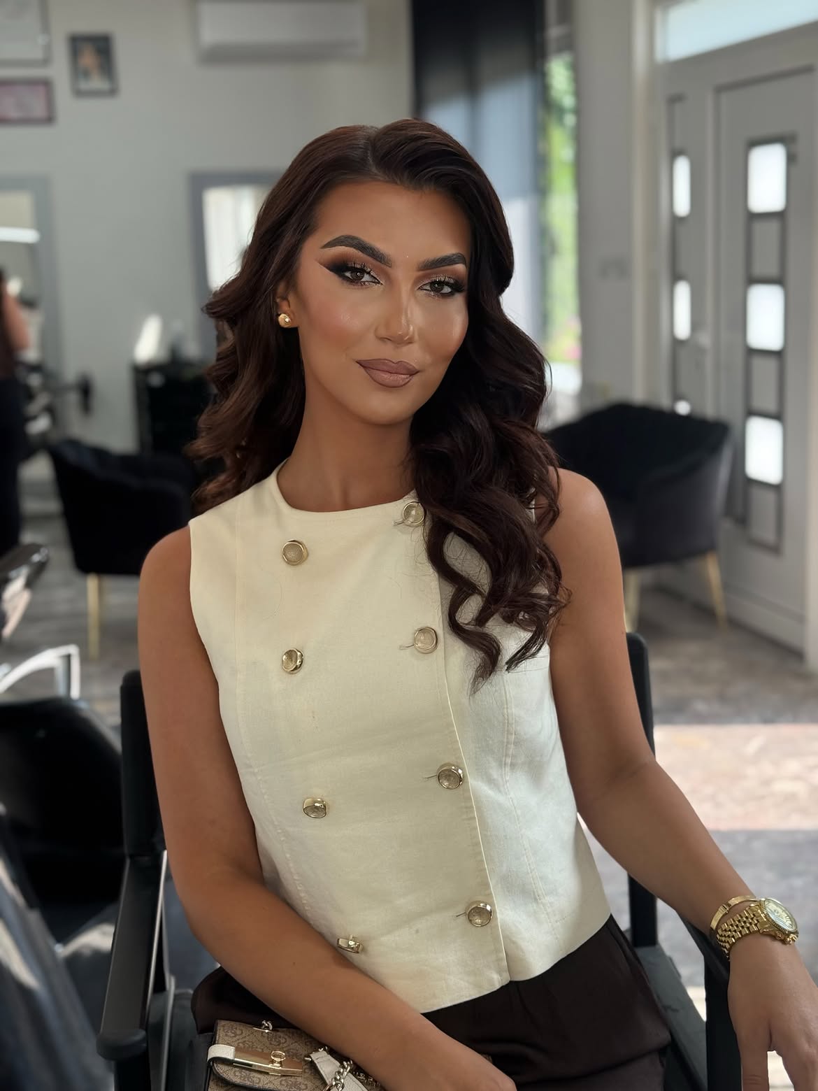 Voluminous Glossy Deep Brown Hollywood Waves