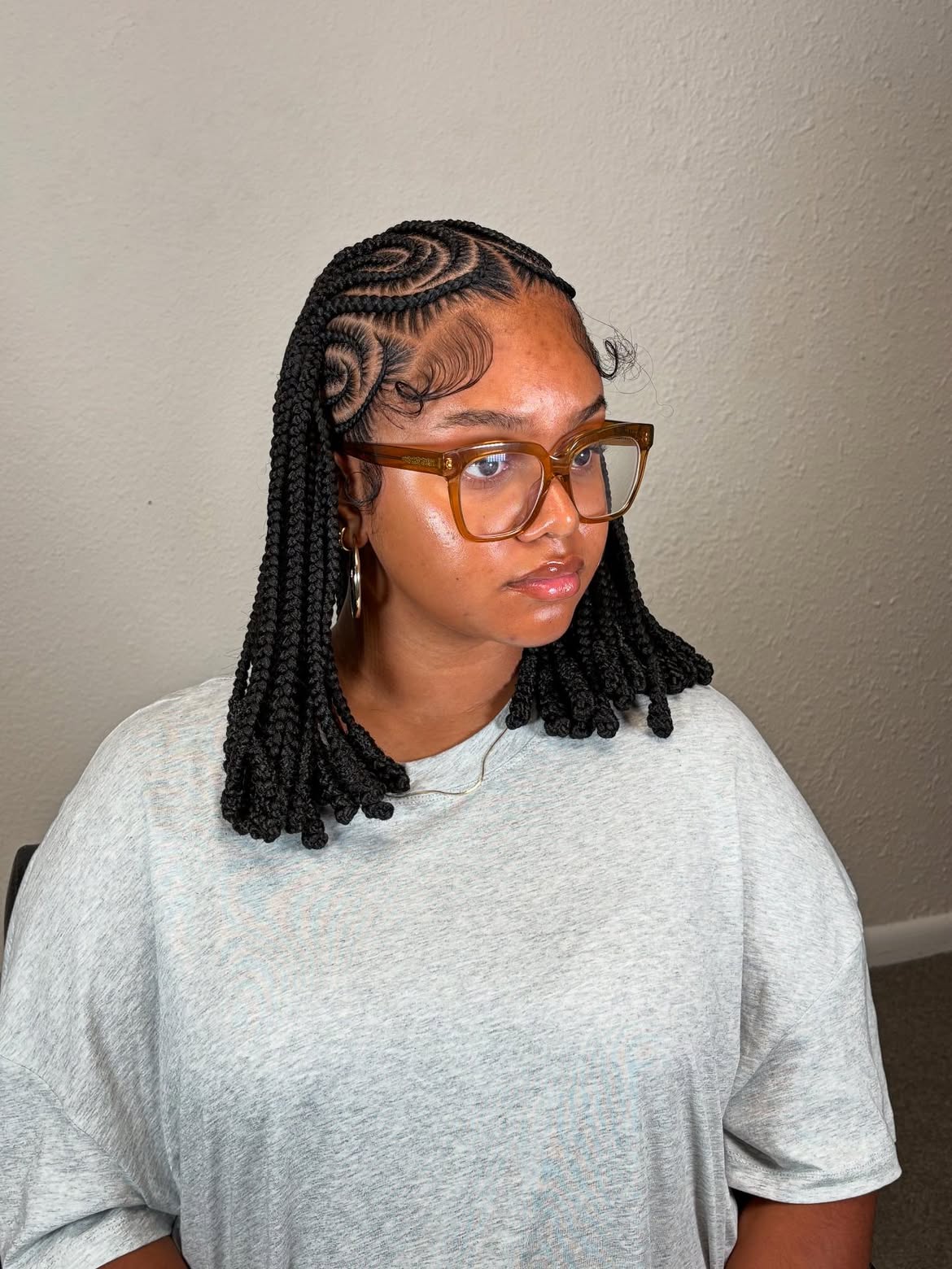 Artistic Braids With Elegant Edges