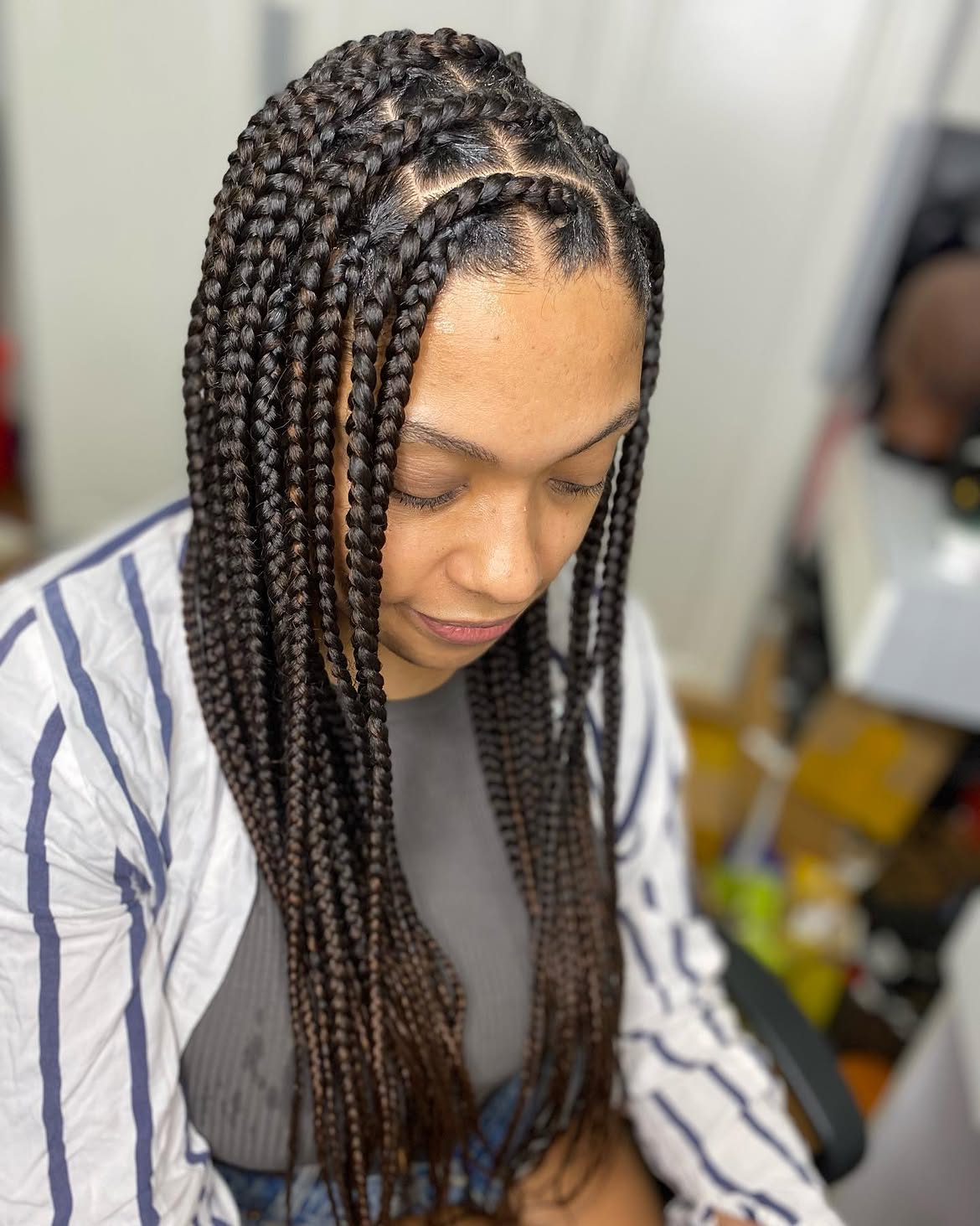 Chic Medium Length Knotless Braids