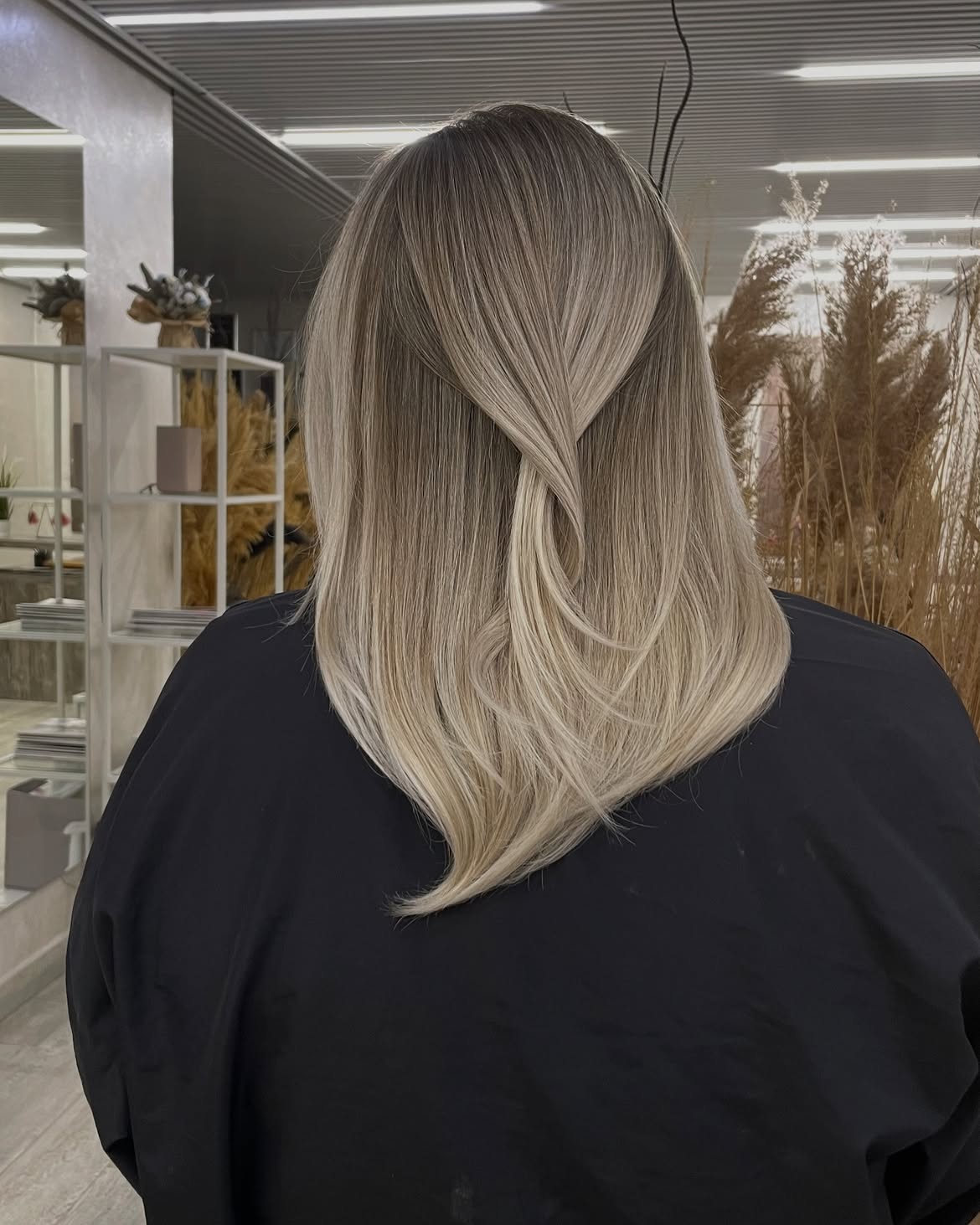 Cool Toned Lived In Blonde With Subtle Layers