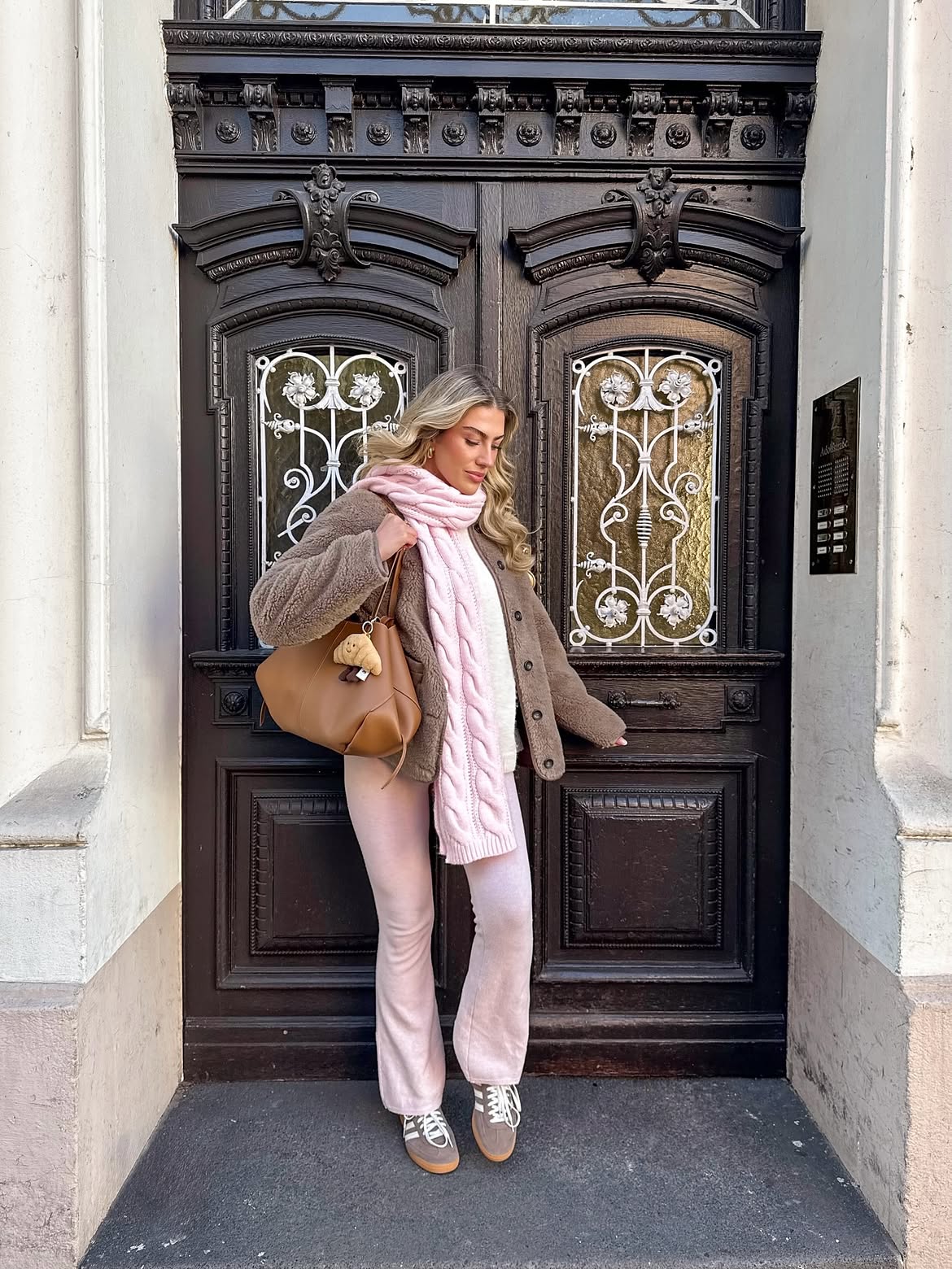 Cozy Brown Teddy Jacket And Pink Scarf Look