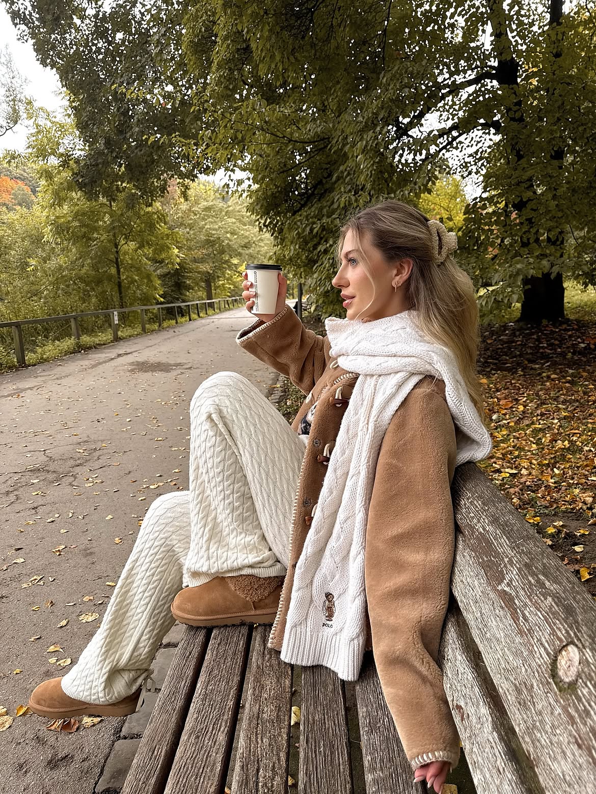 Cozy Cable Knit Set And Shearling Jacket Fall Walk