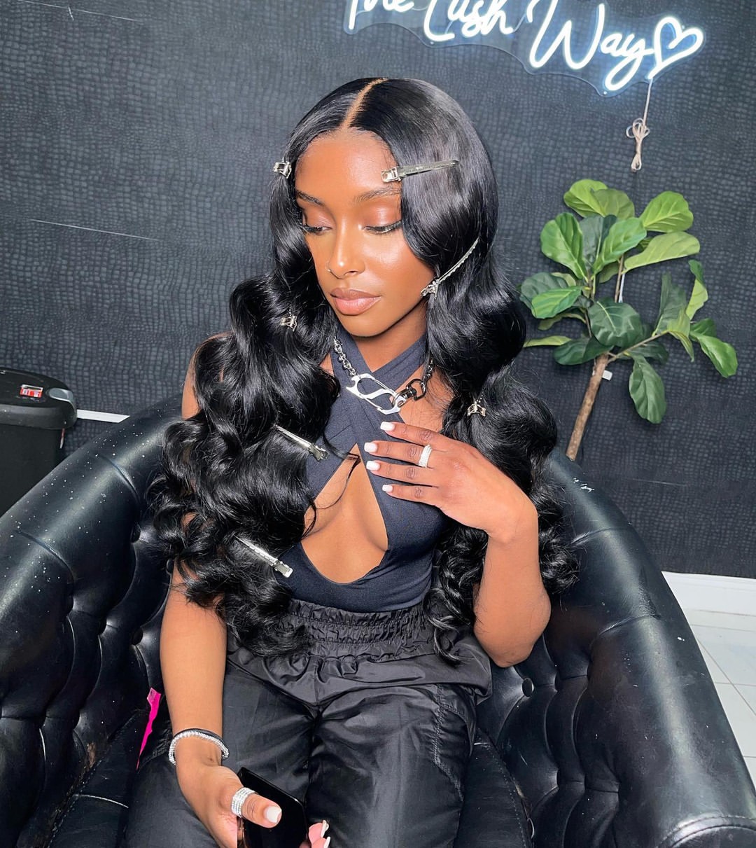 Deep Side Part Voluminous Body Waves