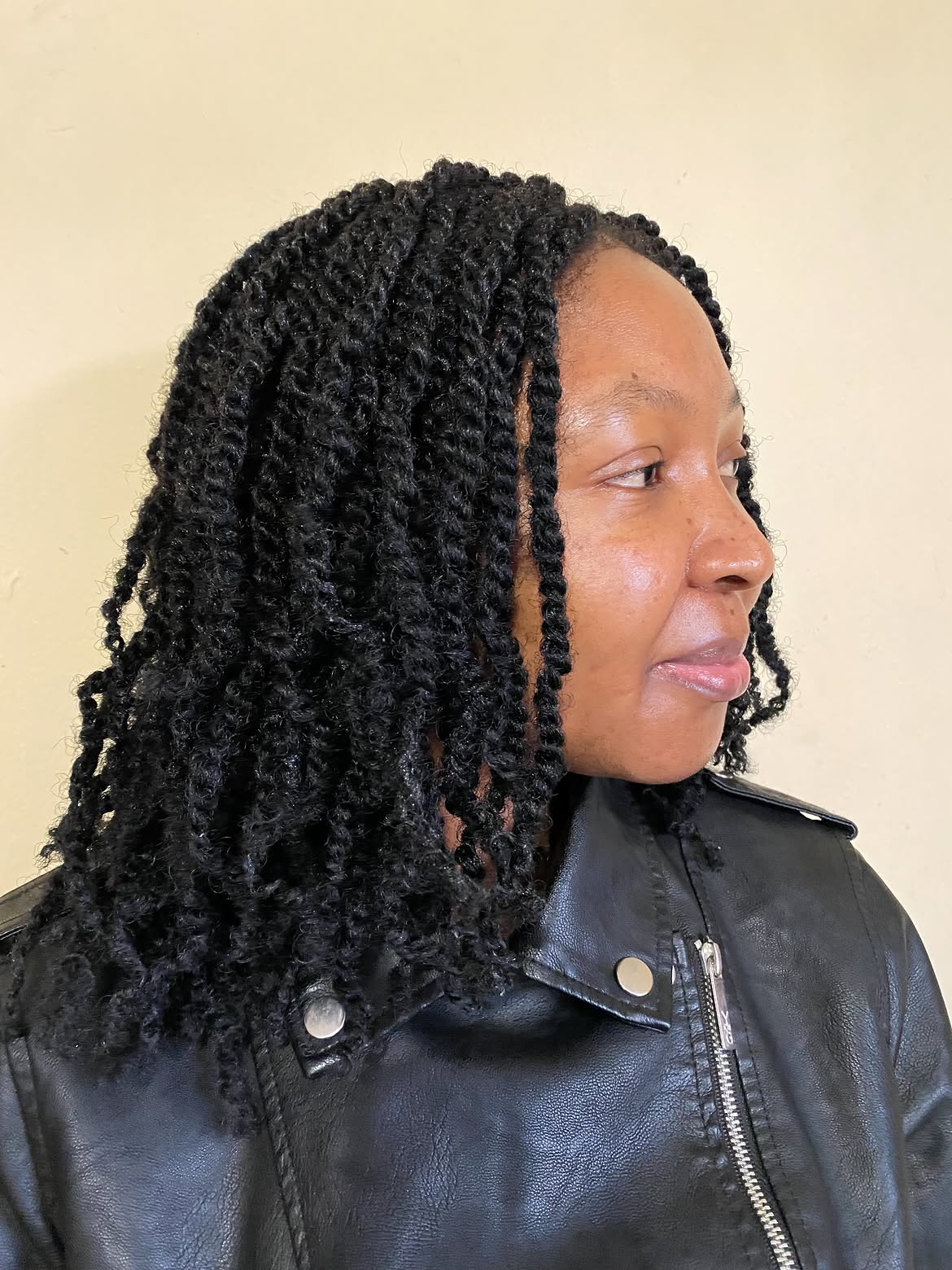 Defined Medium-Length Mini Twists