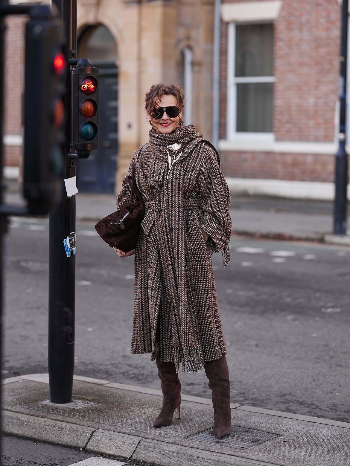 Elegant Houndstooth Maxi Coat With Suede Boots