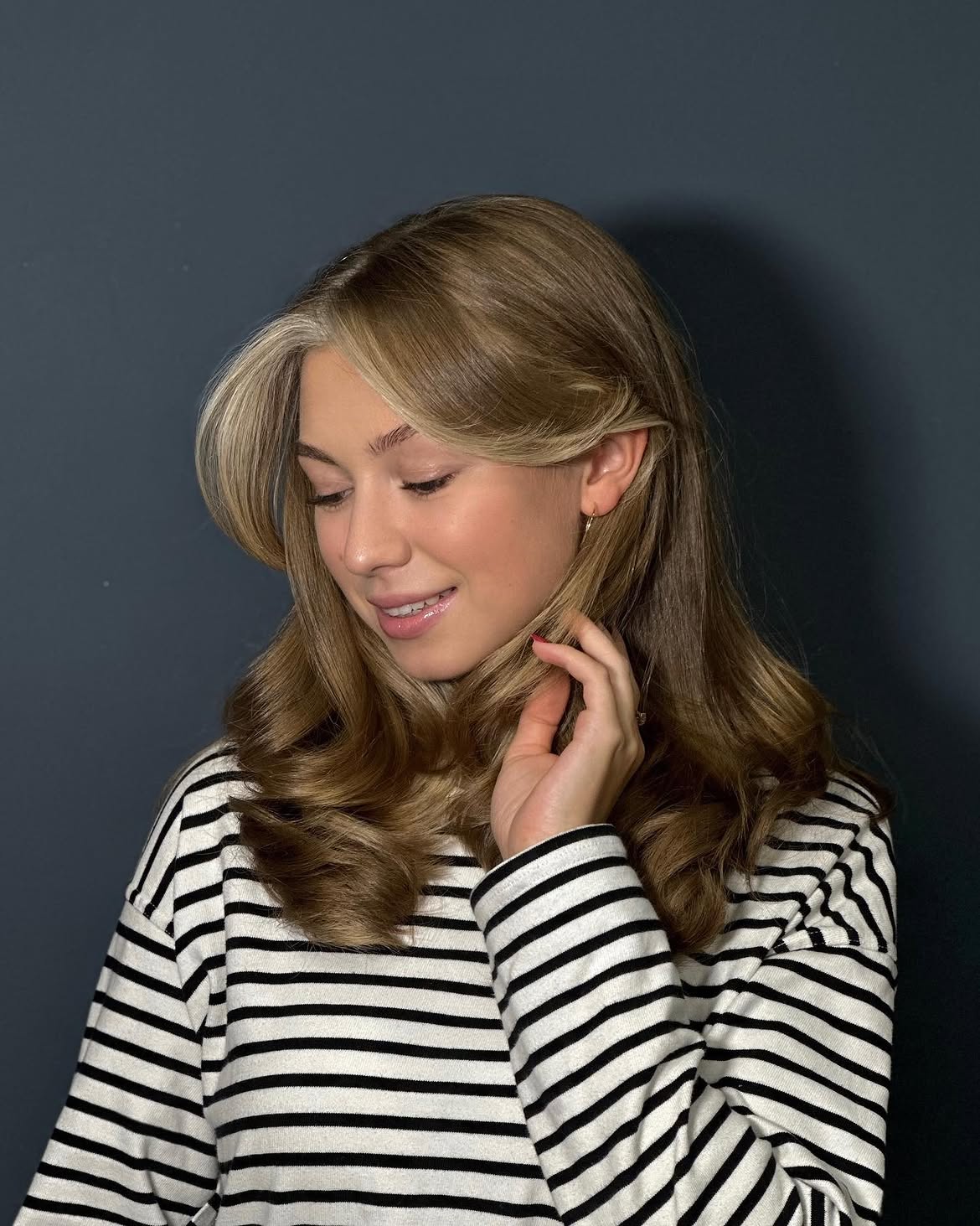Face Framing Layers With Soft Curtain Bangs