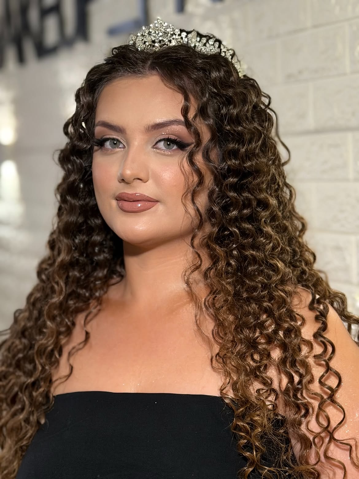 Glamorous Spiral Curls With Crown Detail