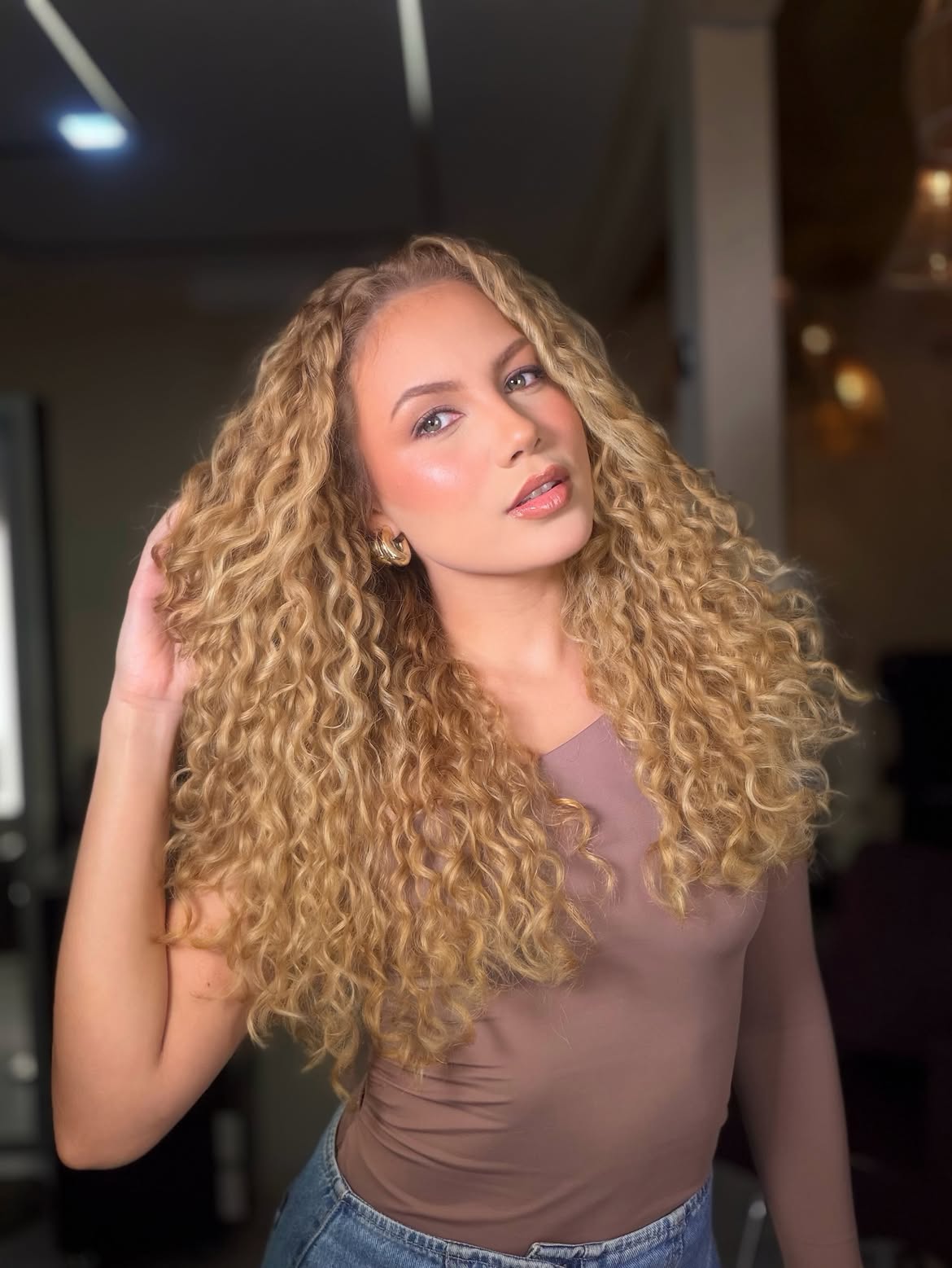Golden Hour Honey Blonde Spiral Curls