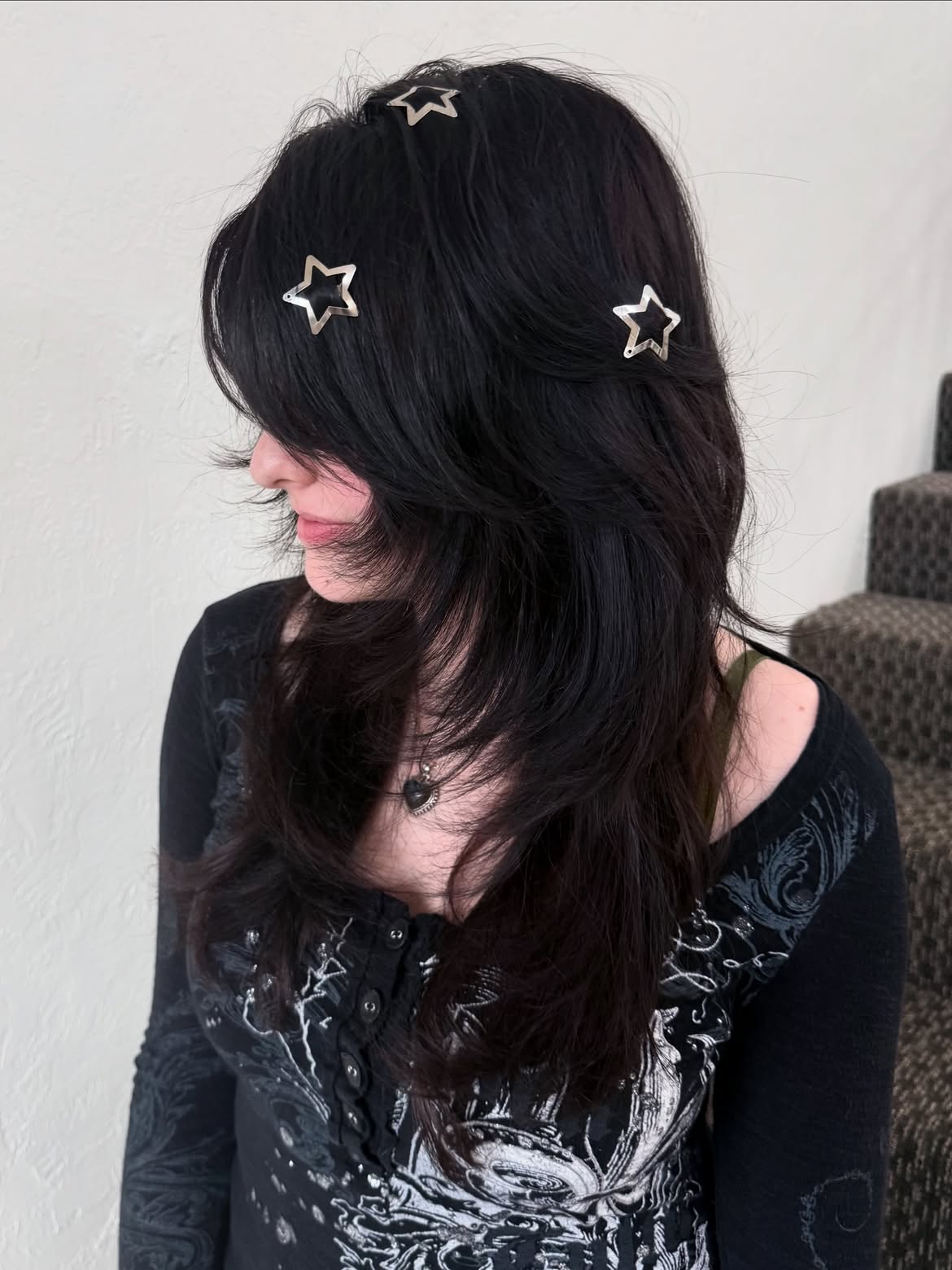 Layered Emo Cut With Star Hair Clips