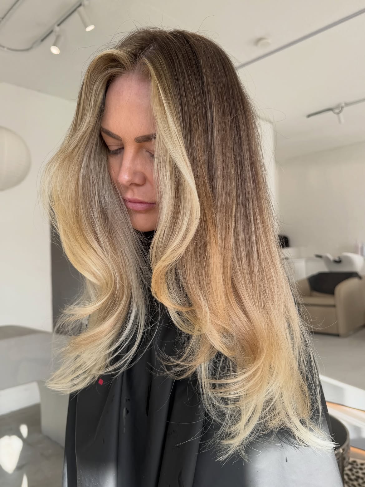 Lived In Honey Blonde With Voluminous Curtain Bangs
