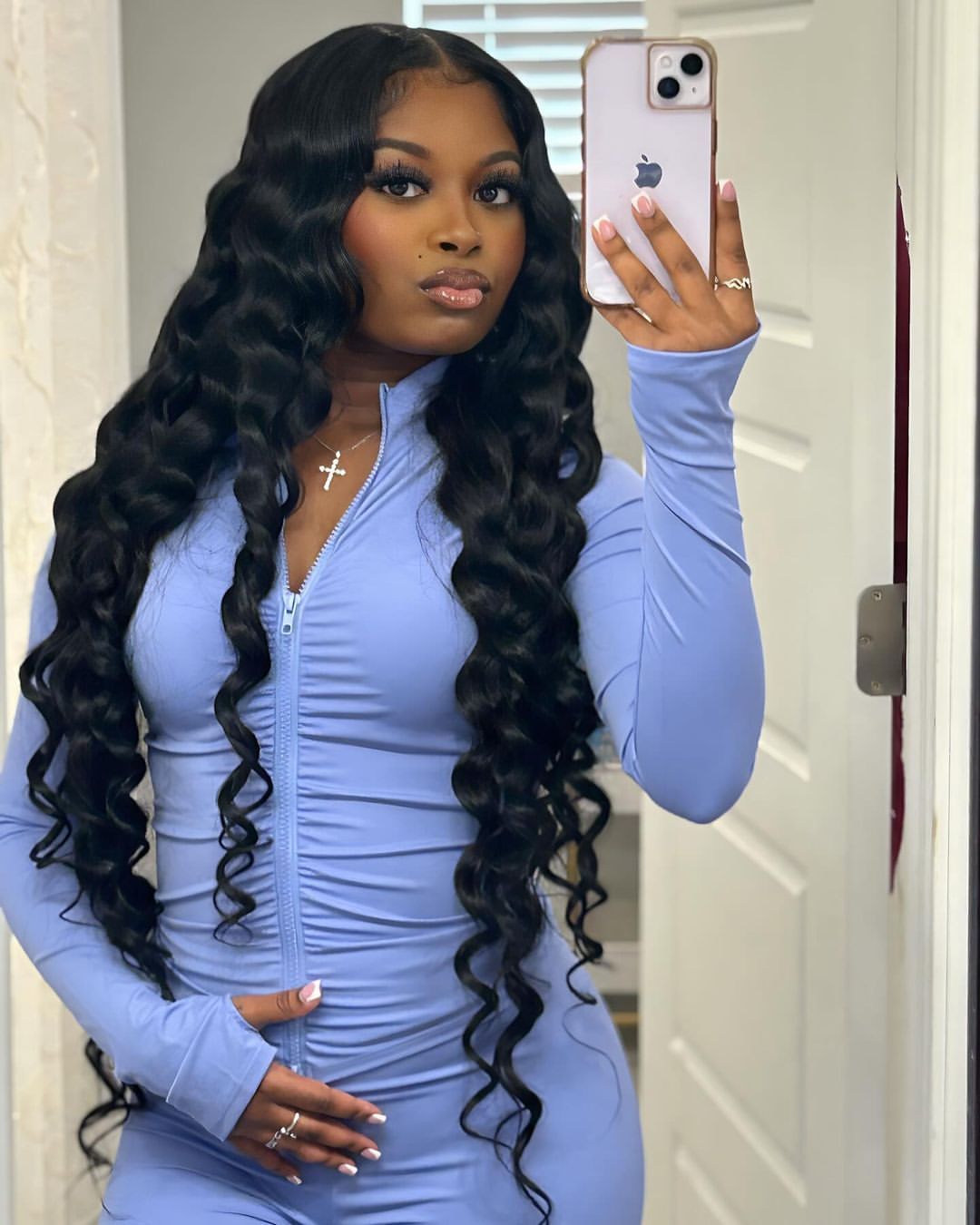 Loose Mermaid Waves With Dark Black Hair