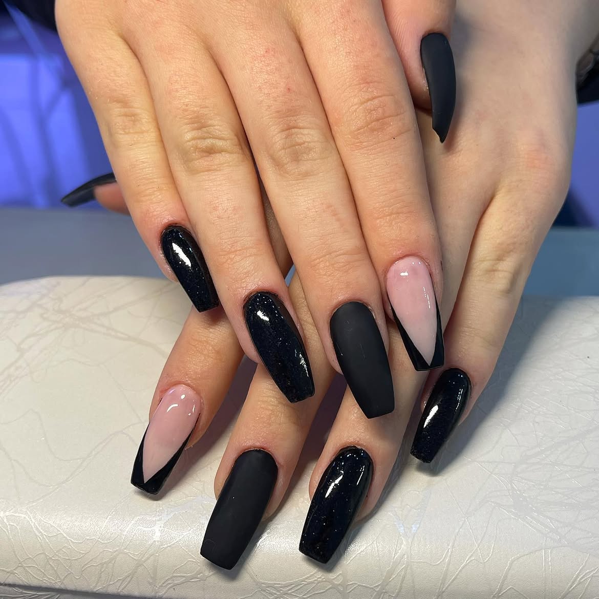 Matte Black & Glossy Glitter V-French Coffin Nails
