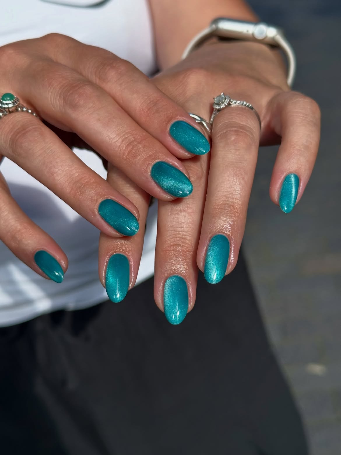 Ocean Blue Cat Eye Oval Nails